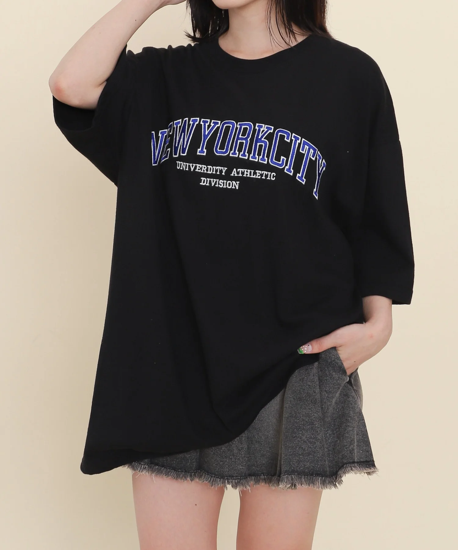 カレッジ刺繍ビッグT - Image 2