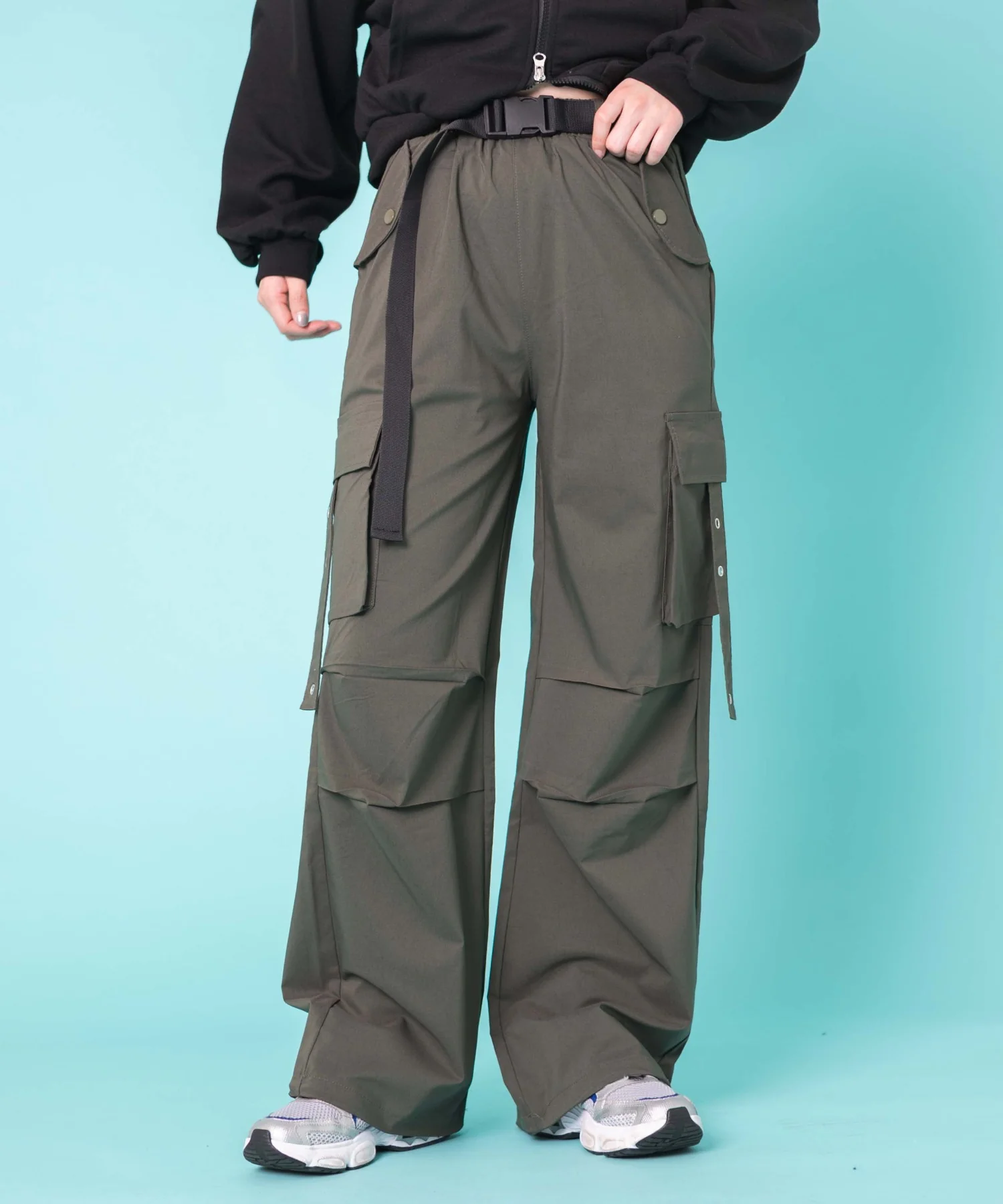 ベルト付きワイドカーゴパンツ - Image 5