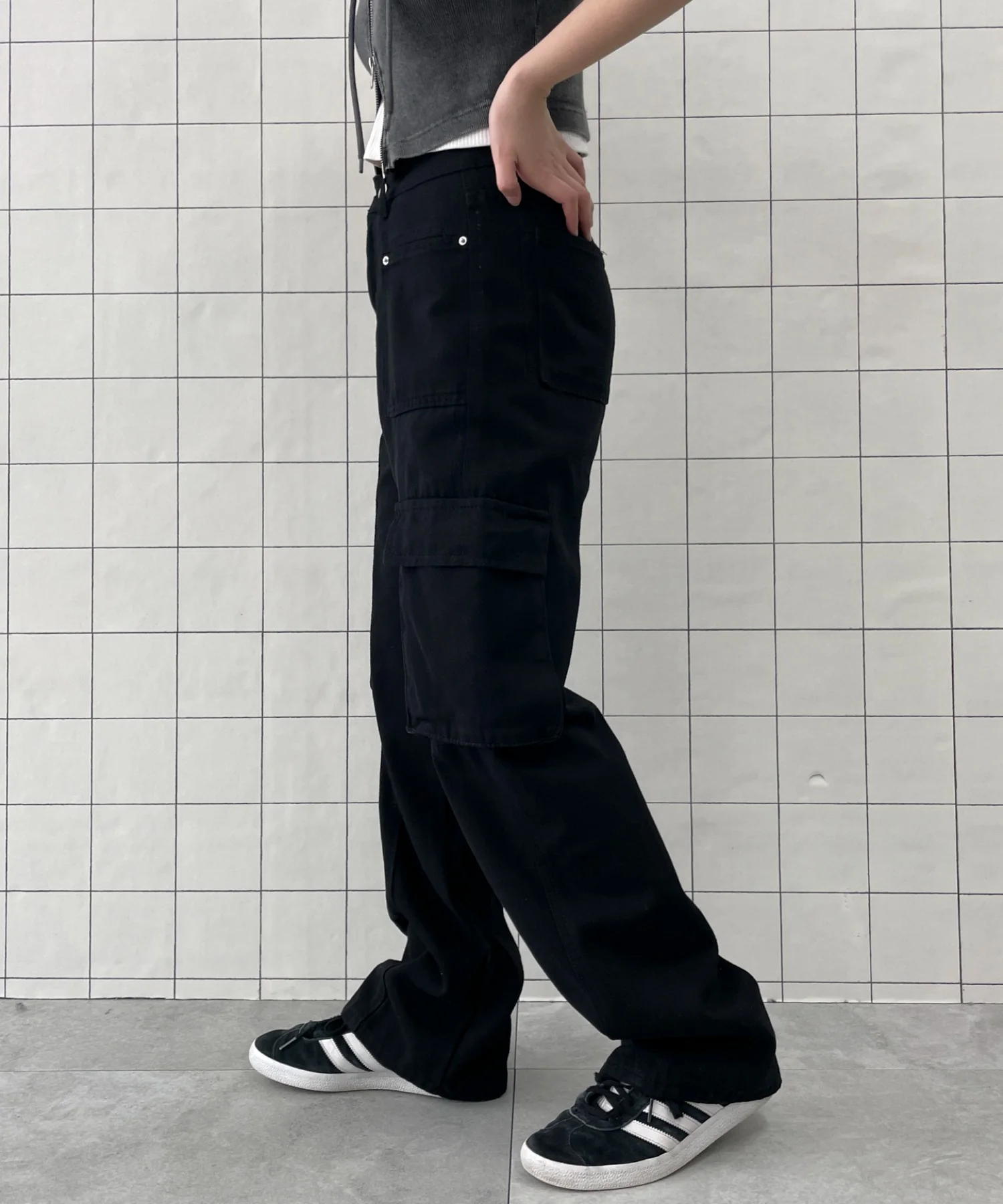 マルチポケットワイドカーゴパンツ - Image 10