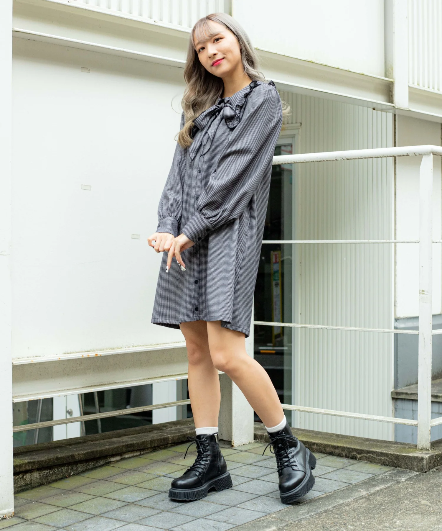 リボン付フリルカラーワンピース - Image 6