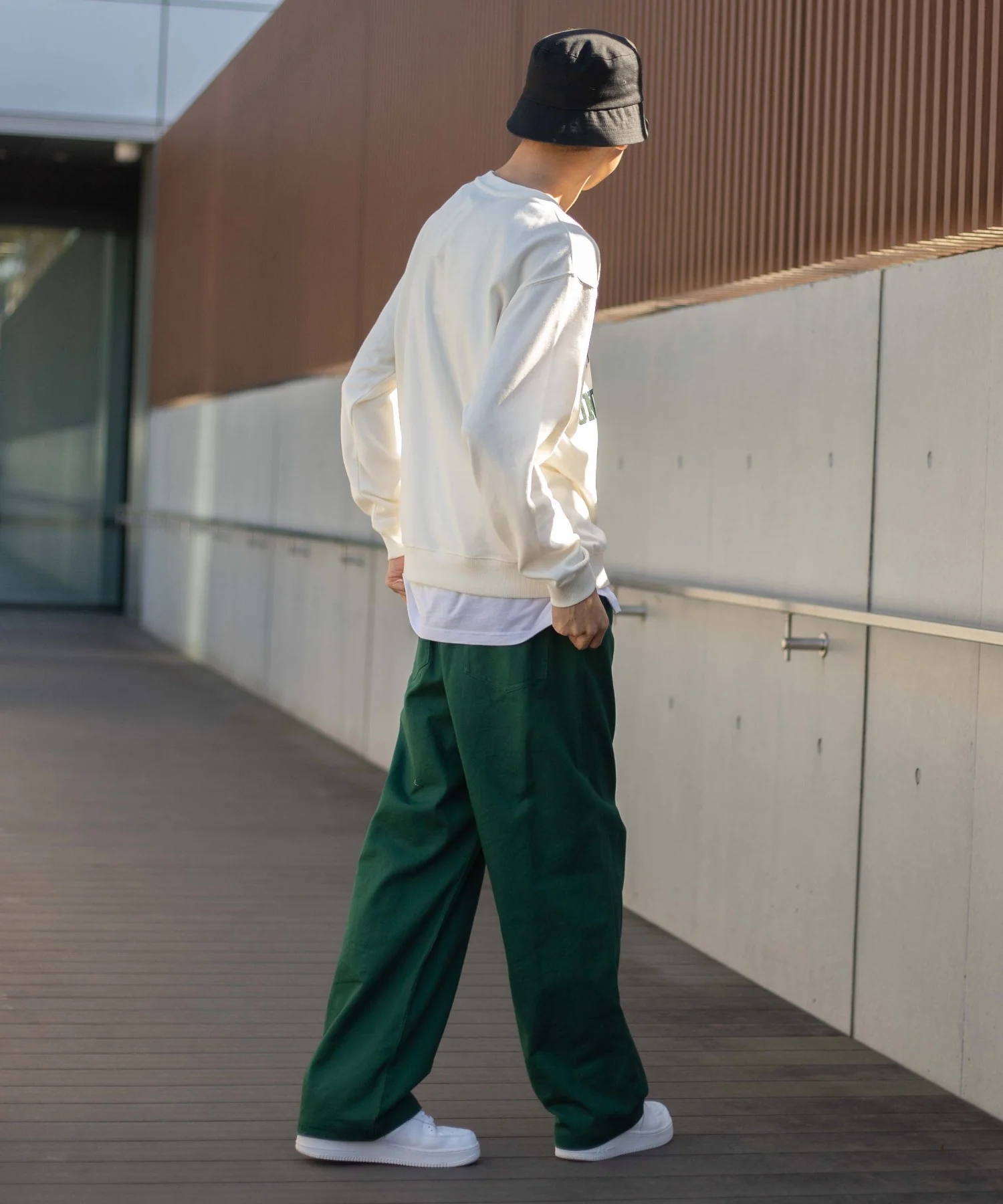 グラフィックプルオーバー2 - Image 52