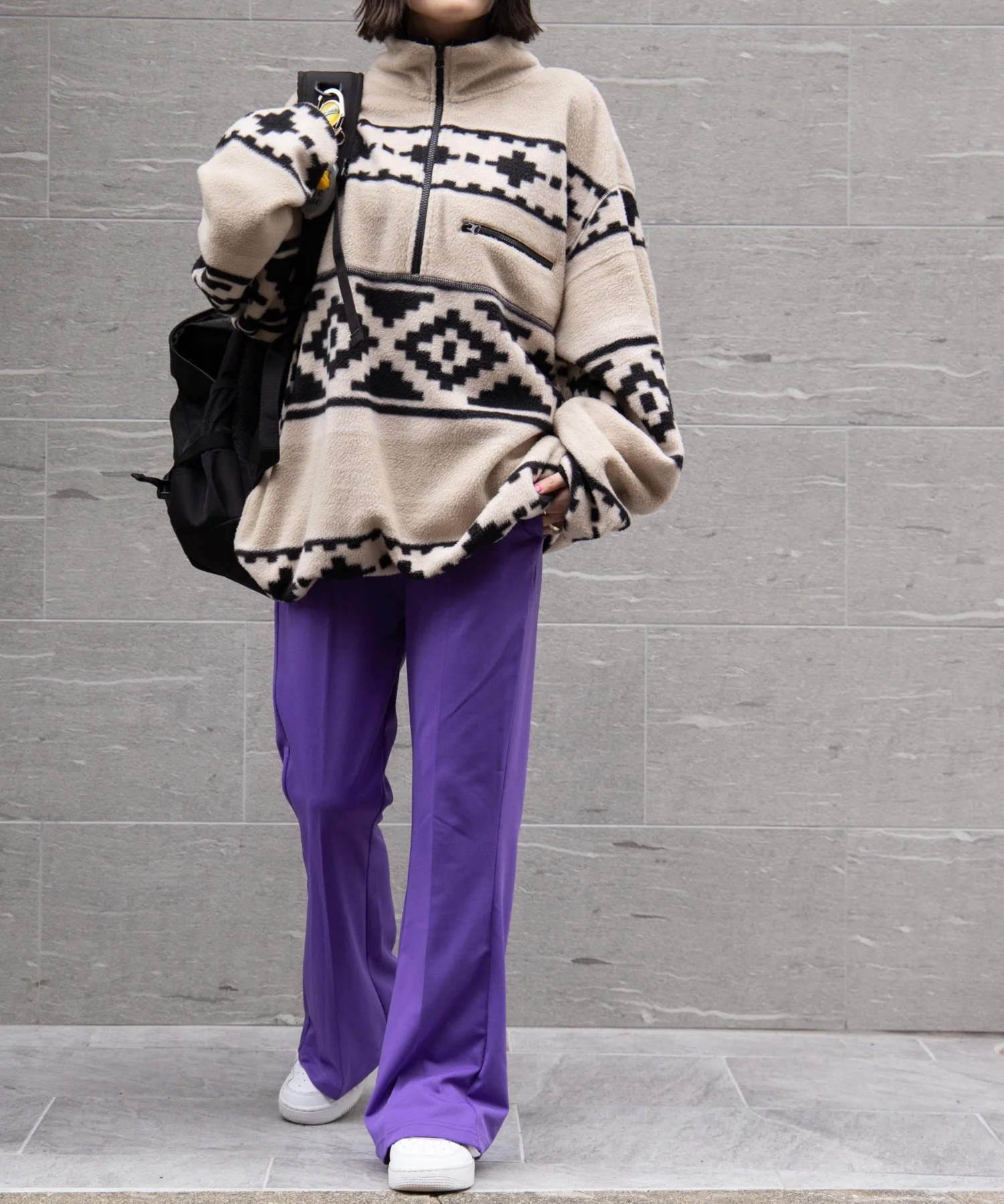 ポンチセンタープレスフレアパンツ - Image 9