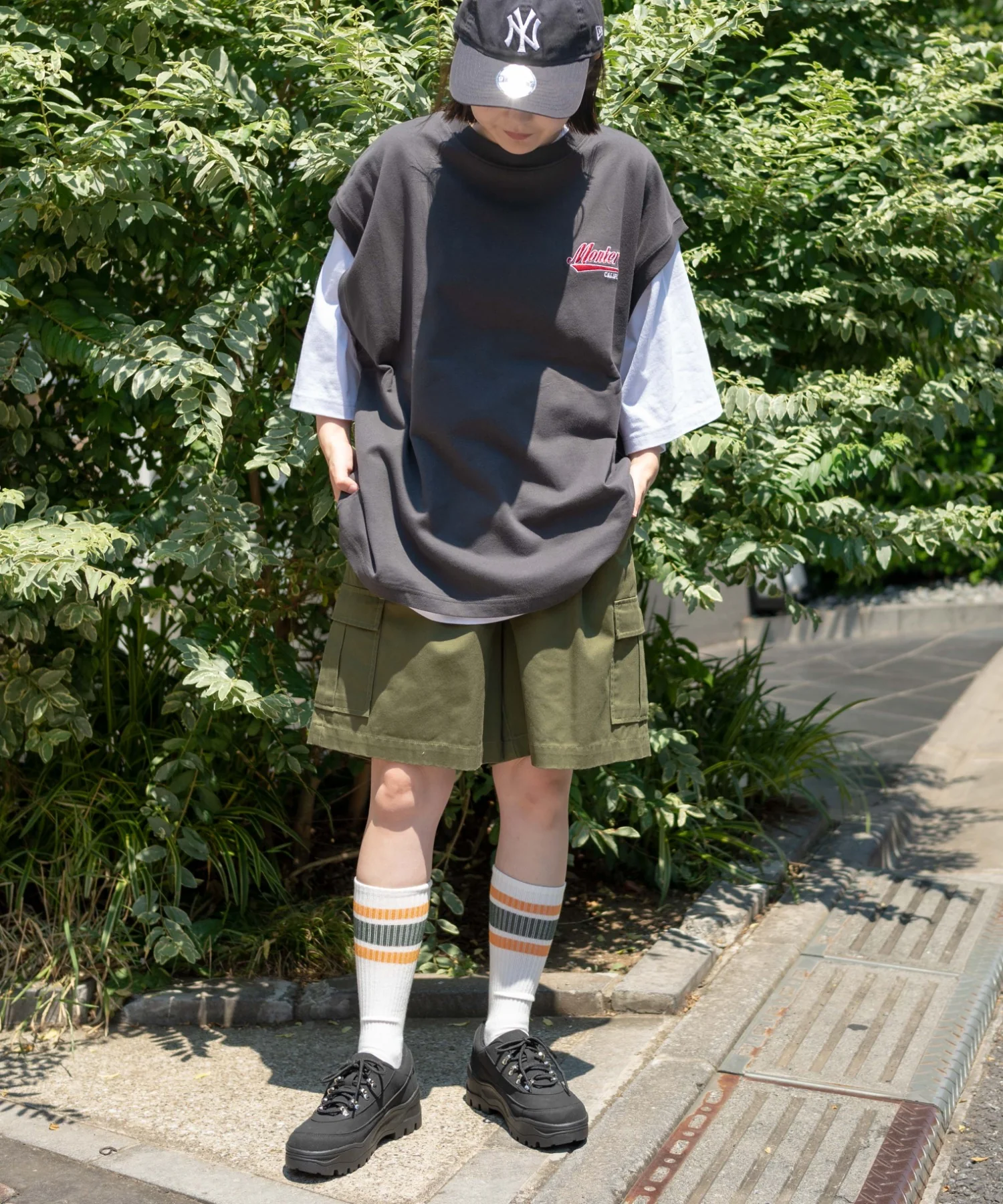 トレッキングスニーカー - Image 11