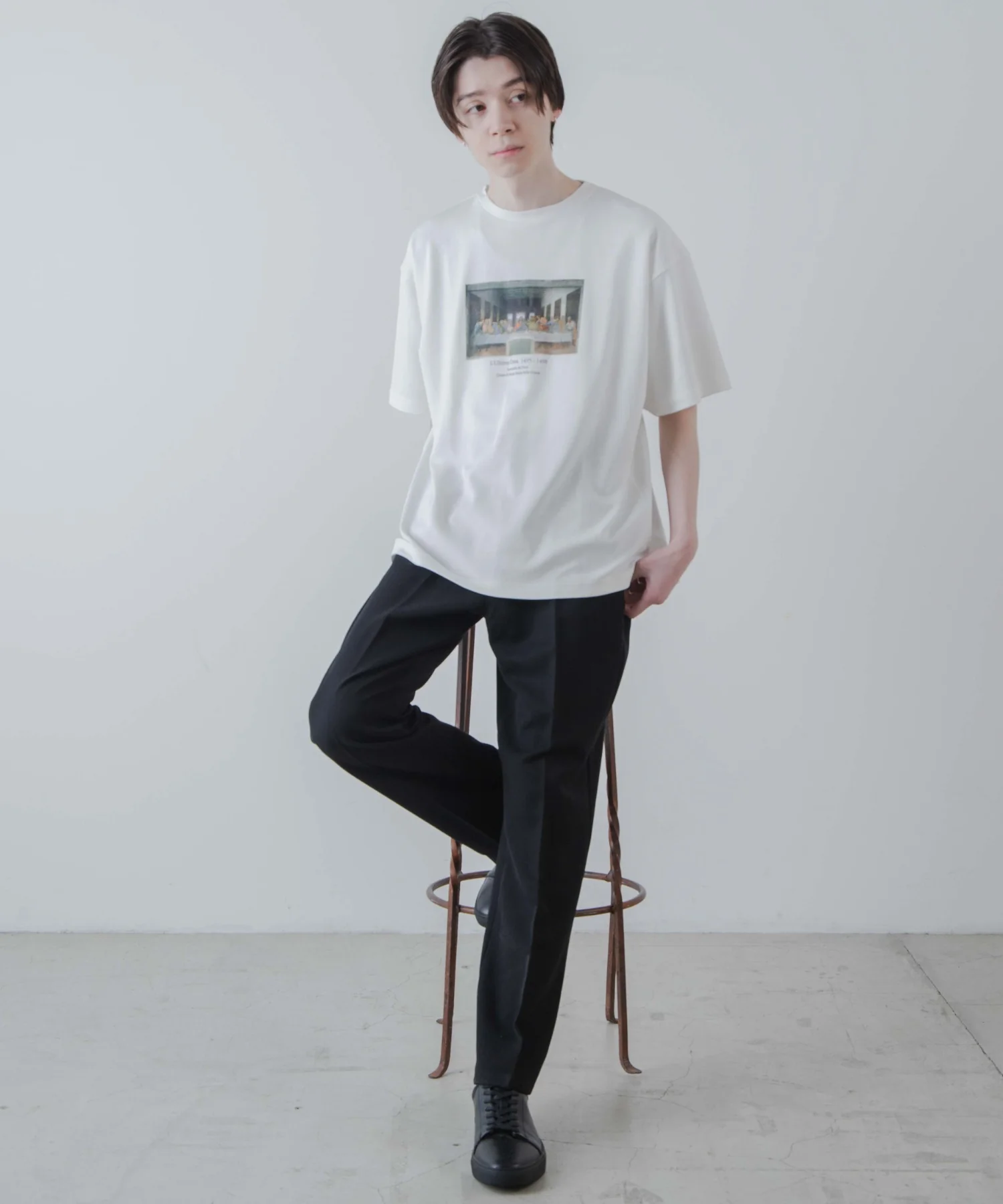 ART COLLECTION LOOSE TEE - Image 11
