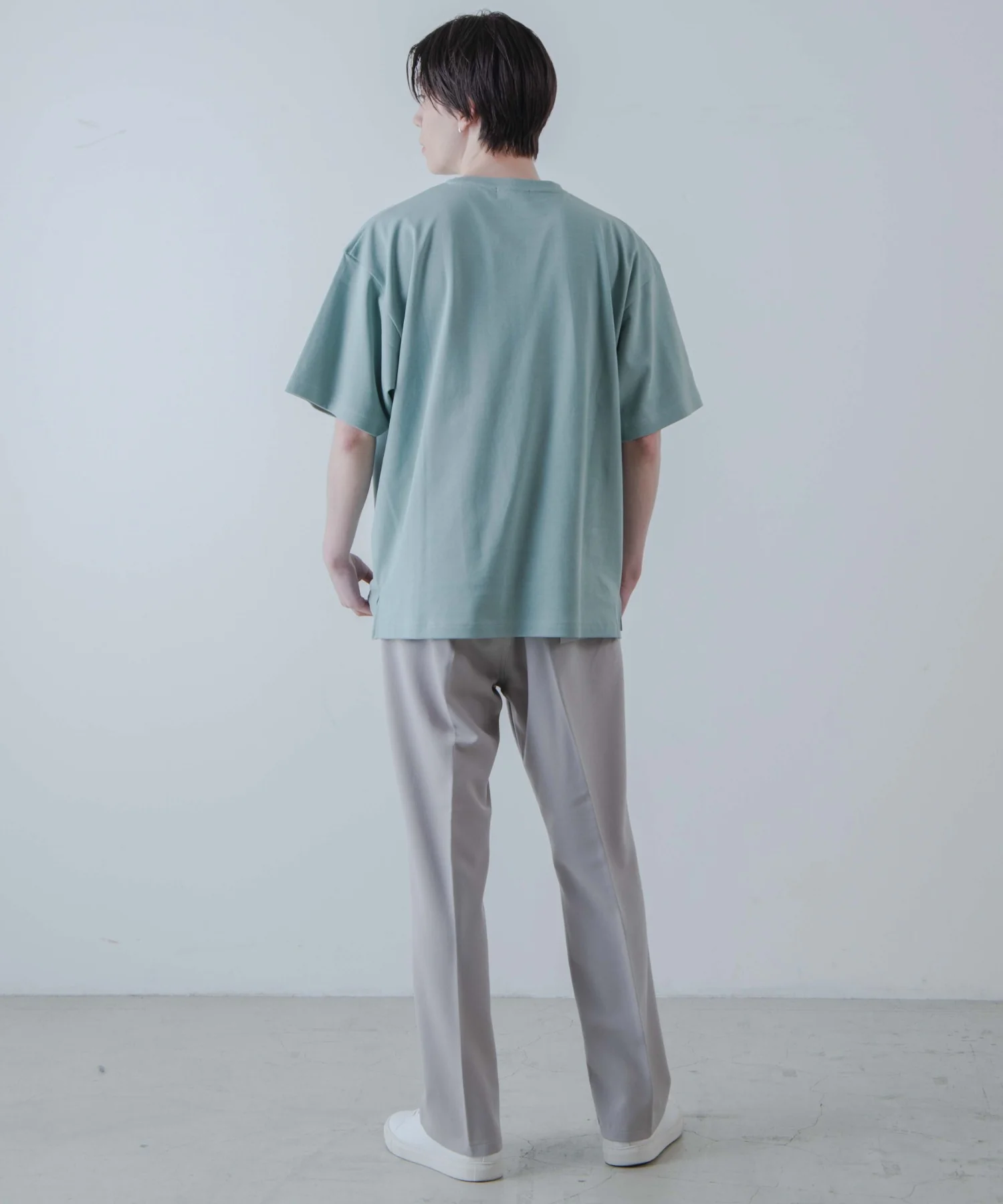 ART COLLECTION LOOSE TEE - Image 30