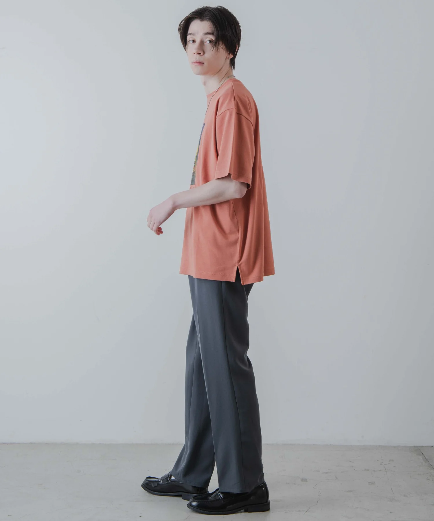 ART COLLECTION LOOSE TEE - Image 33