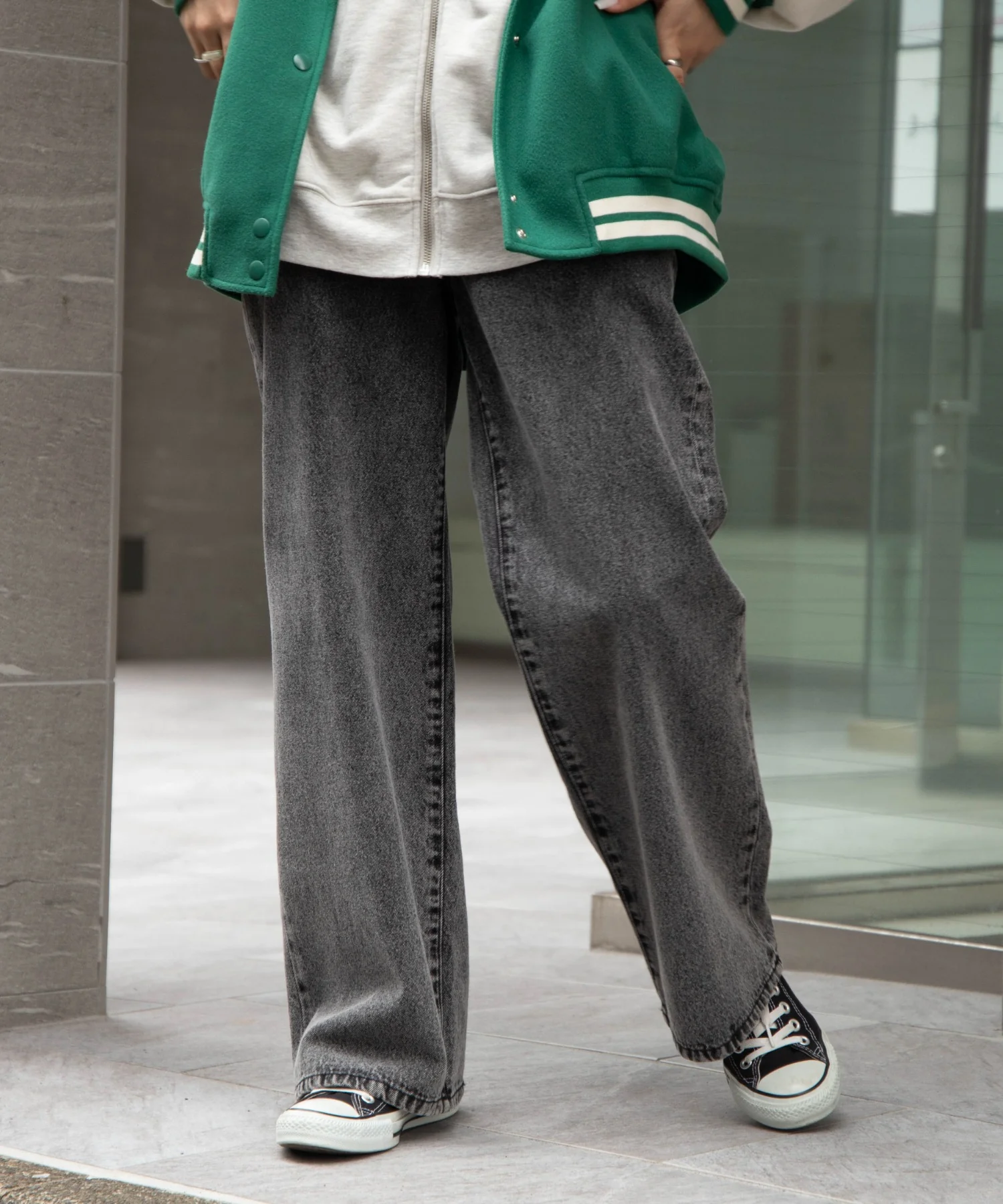 ウエストフィットワイドストレートパンツ - Image 2