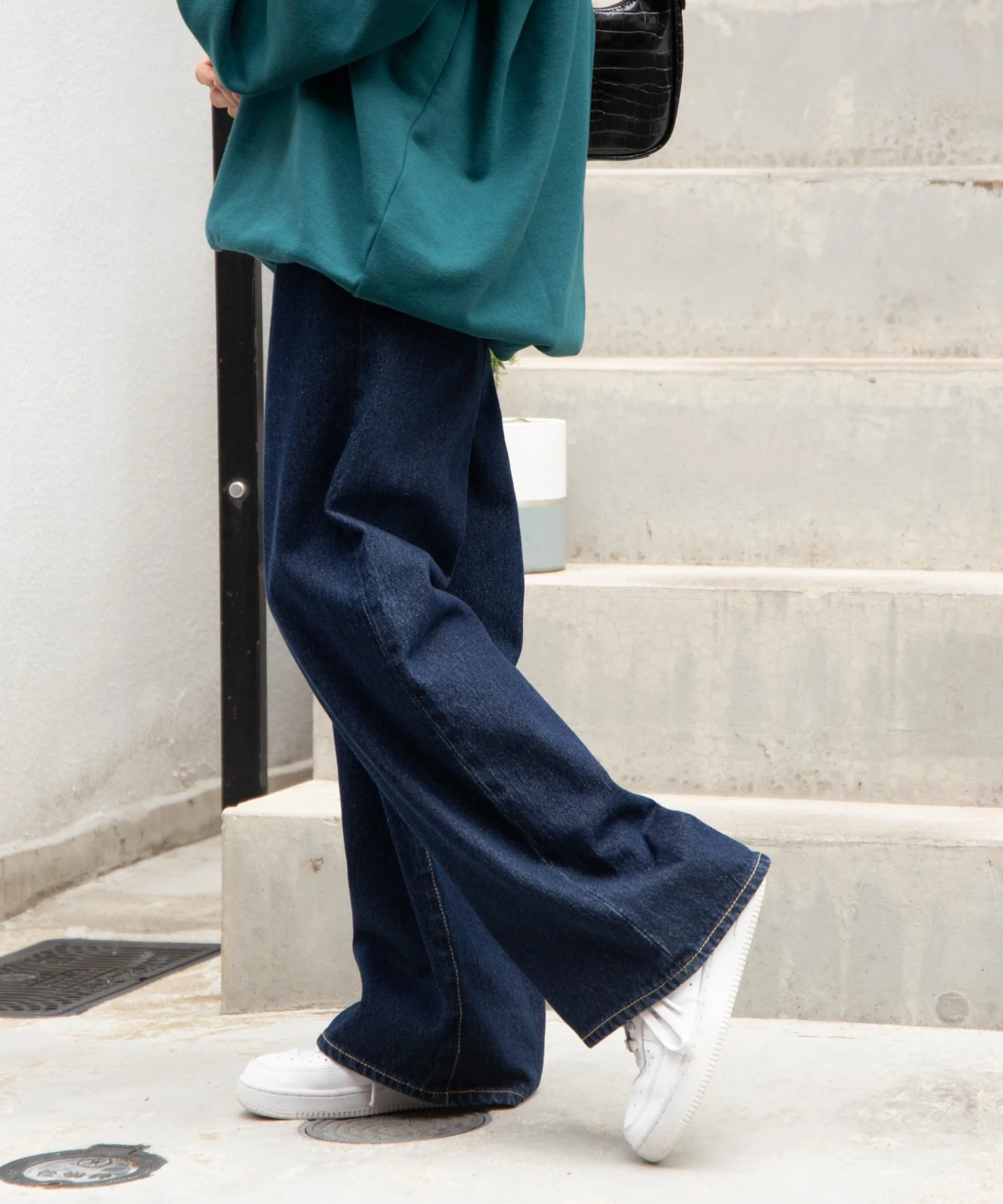 ウエストフィットワイドストレートパンツ - Image 3