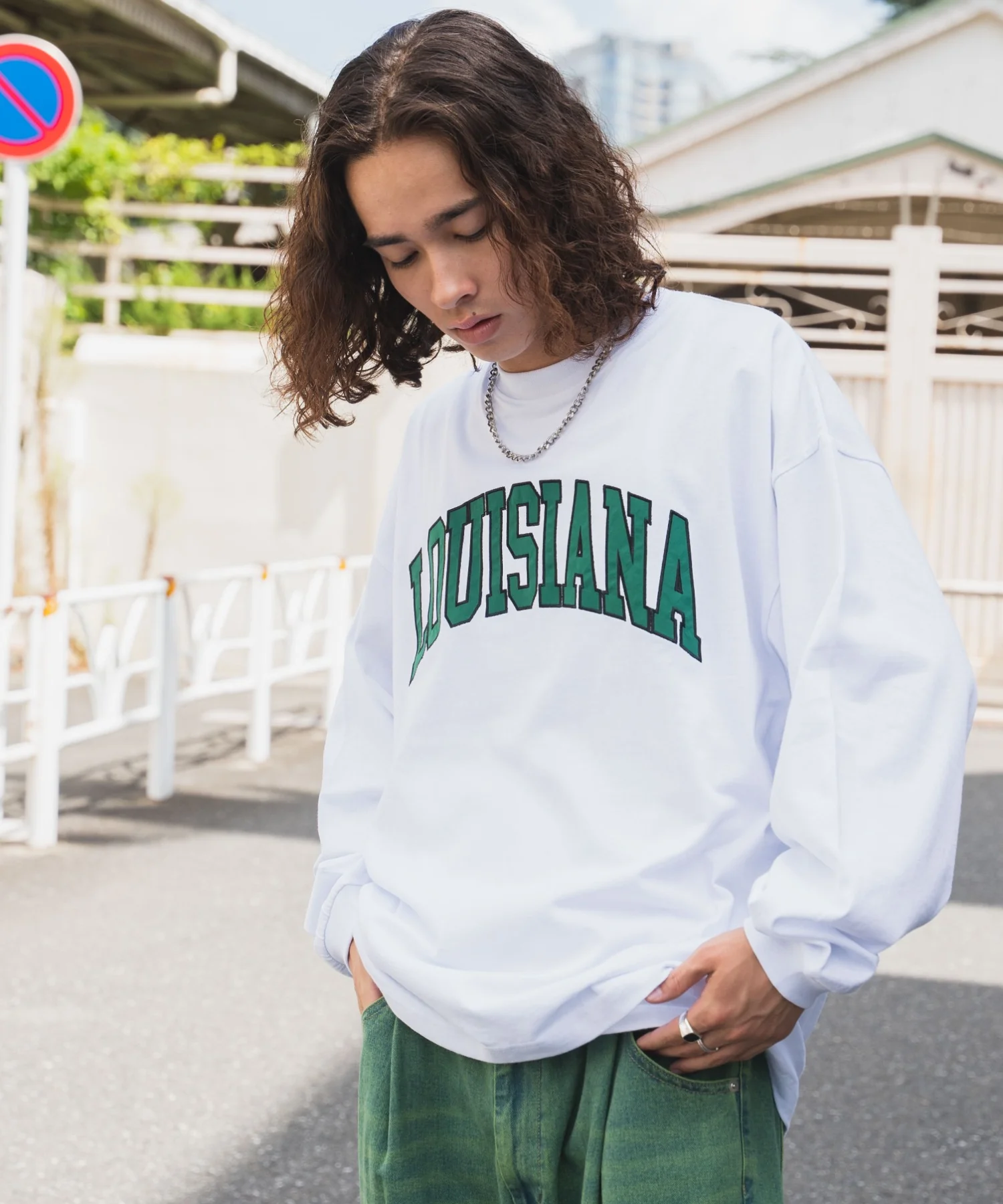 アクセ付きグラフィックロンT - Image 19