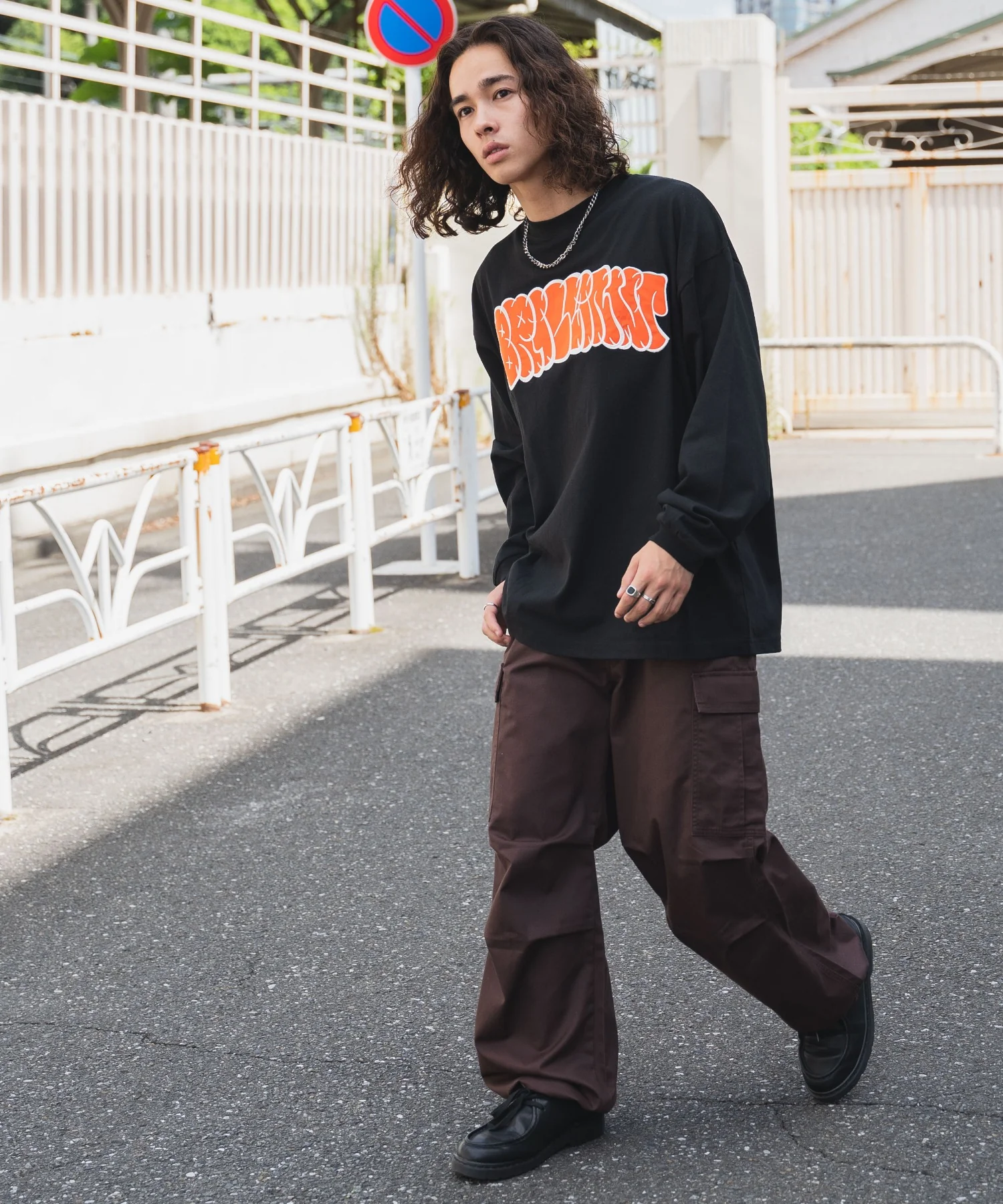 アクセ付きグラフィックロンT - Image 7