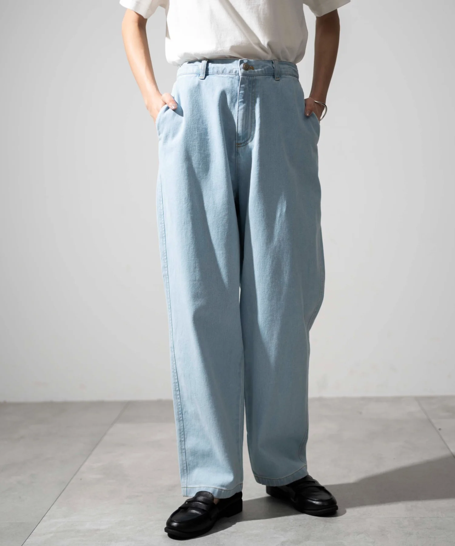 デニムイージーワイドパンツ - Image 11
