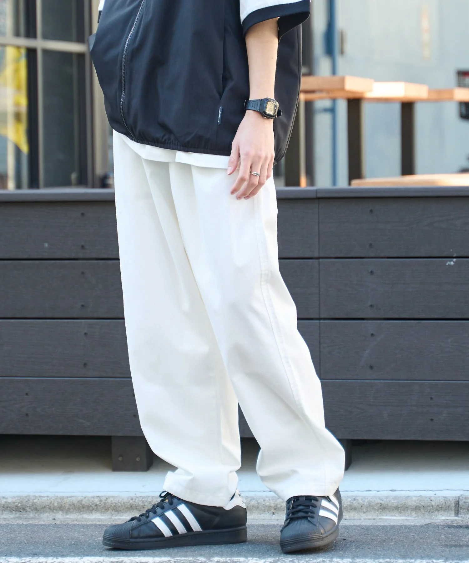 チノイージーワイドパンツ - Image 20