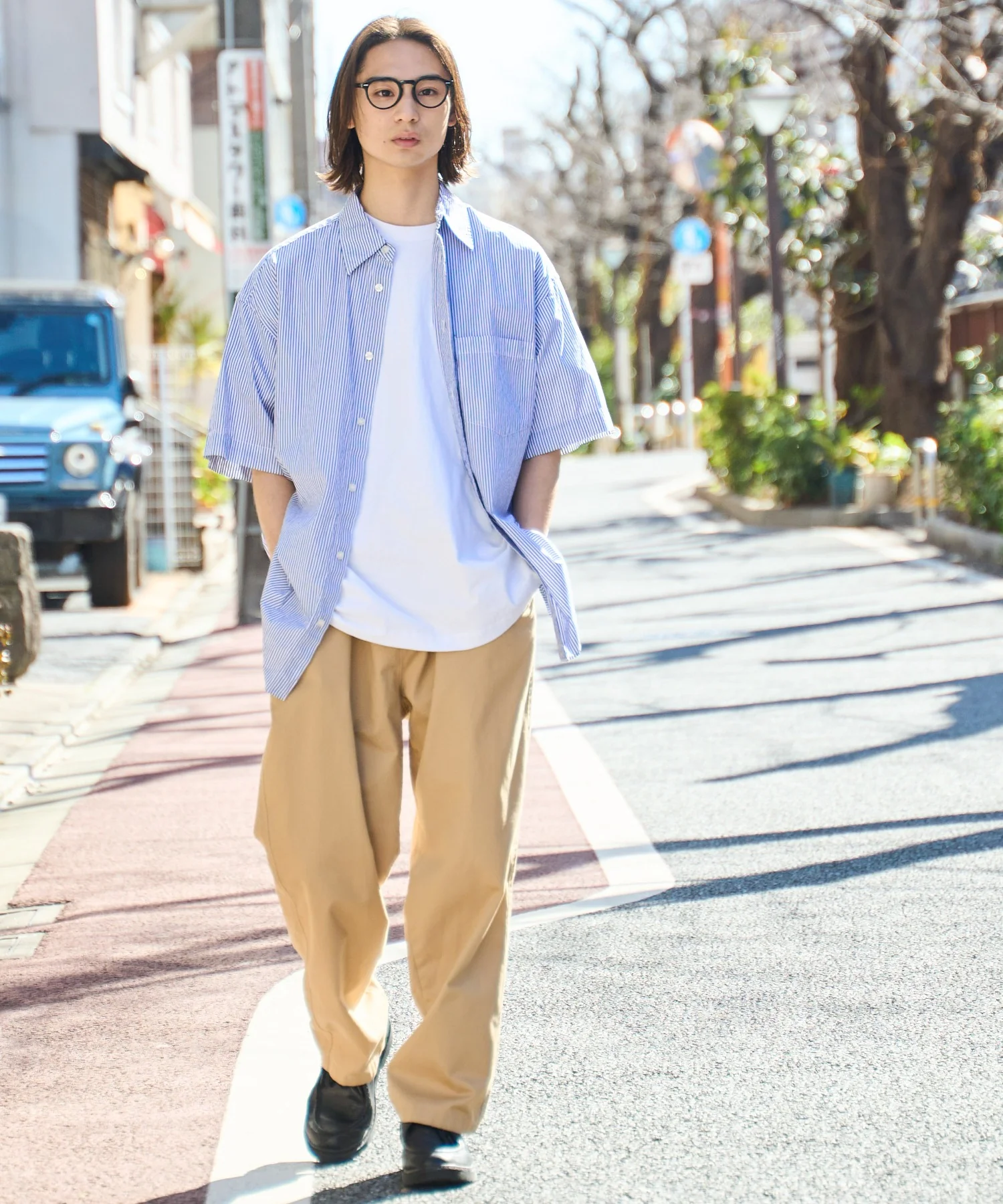 チノイージーワイドパンツ - Image 30
