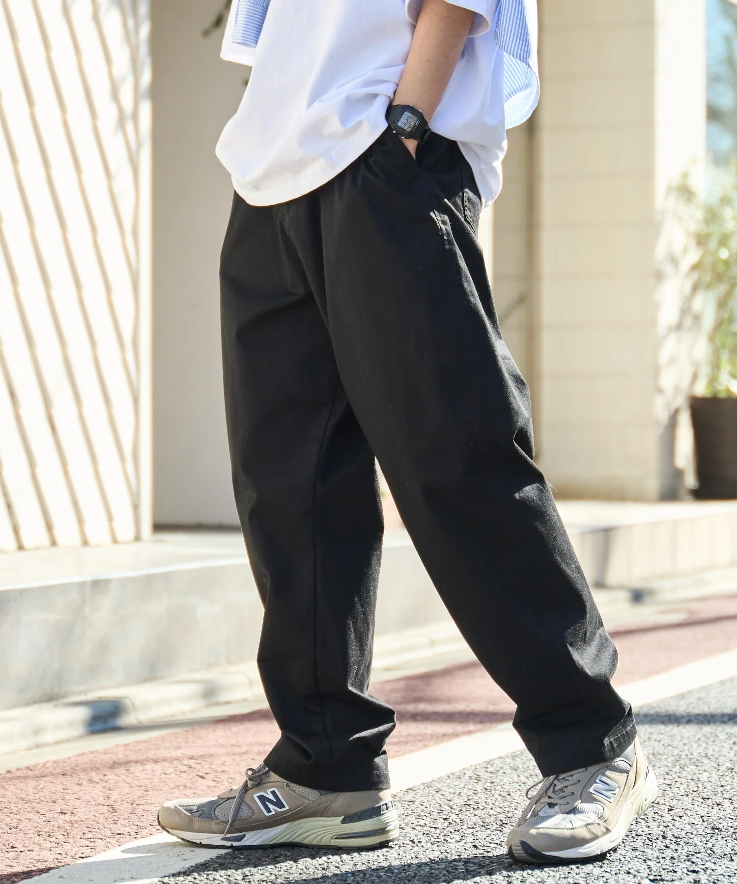 チノイージーワイドパンツ - Image 4