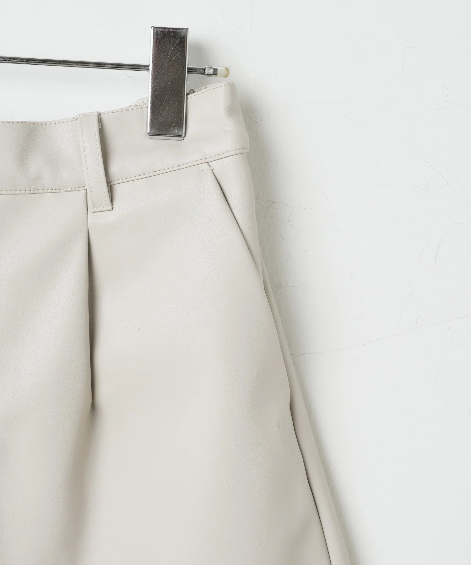 合皮タックショートパンツ - Image 29