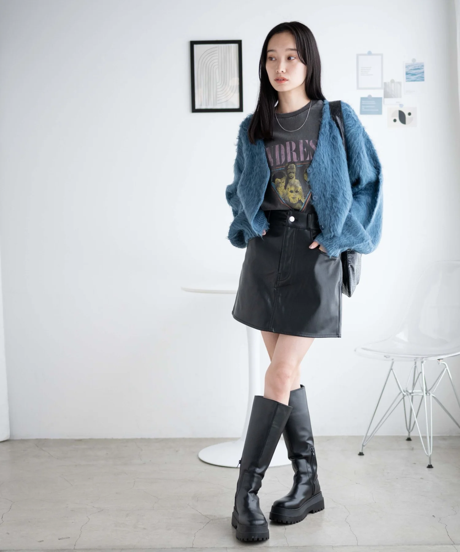 合皮台形ミニスカート - Image 13