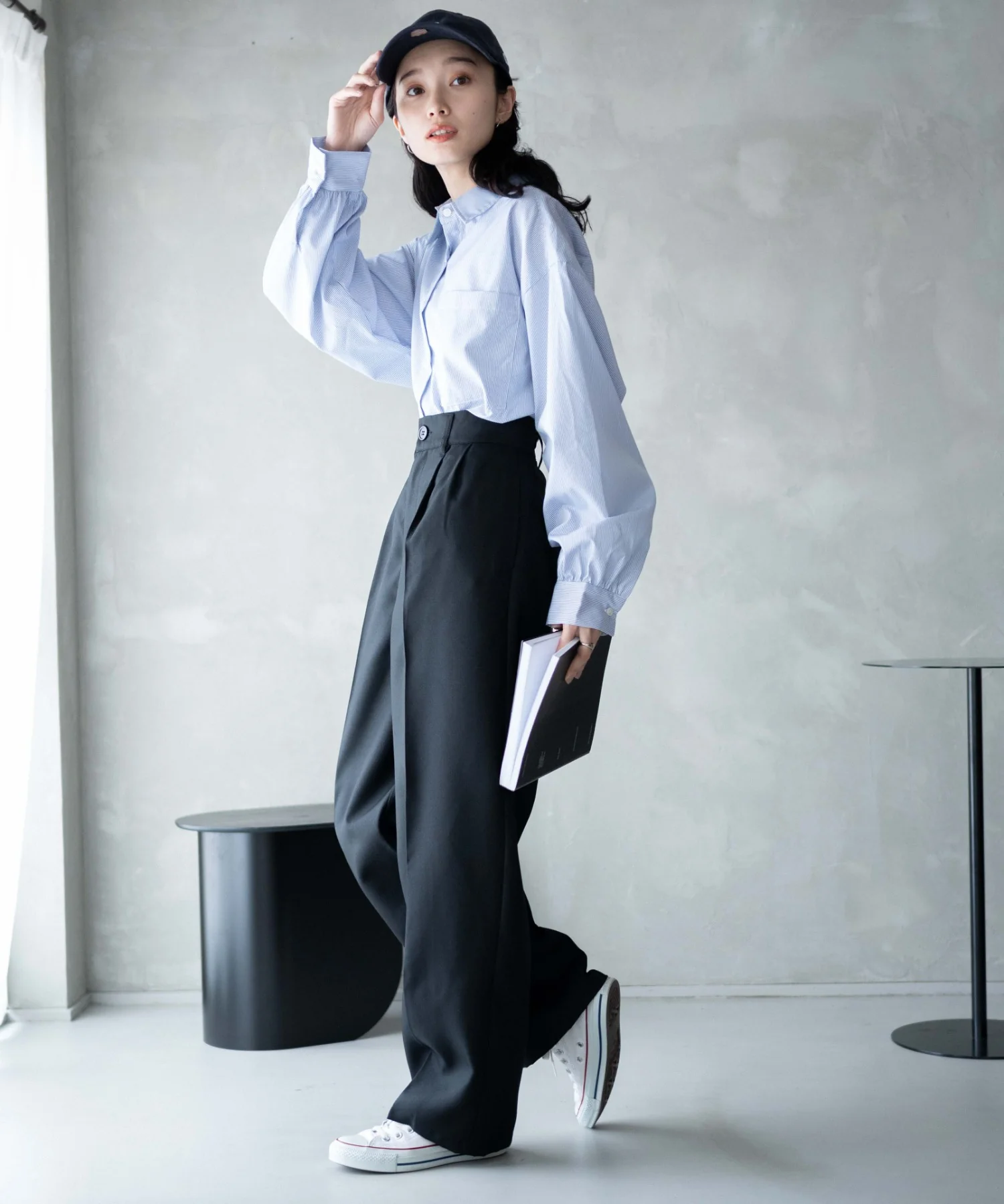 ハイウエストセンタープレスワイドパンツ - Image 10