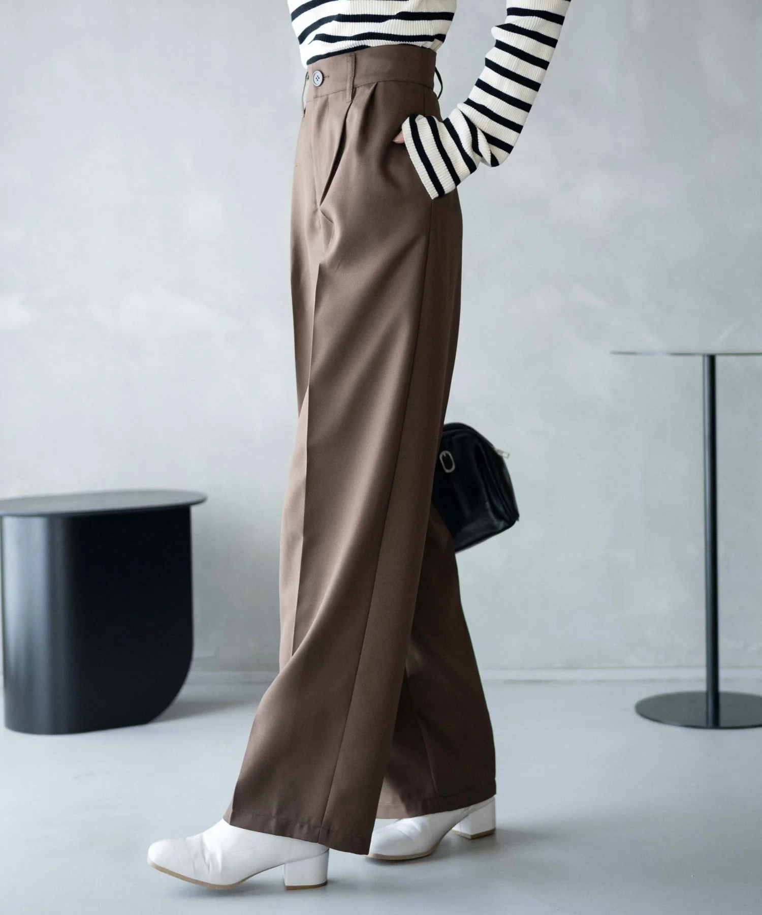 ハイウエストセンタープレスワイドパンツ - Image 17