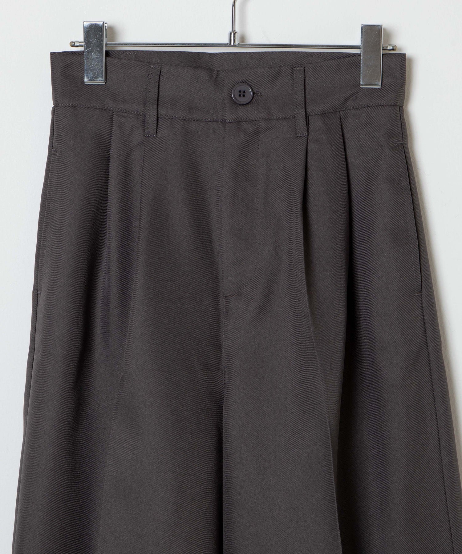 ハイウエストセンタープレスワイドパンツ - Image 36