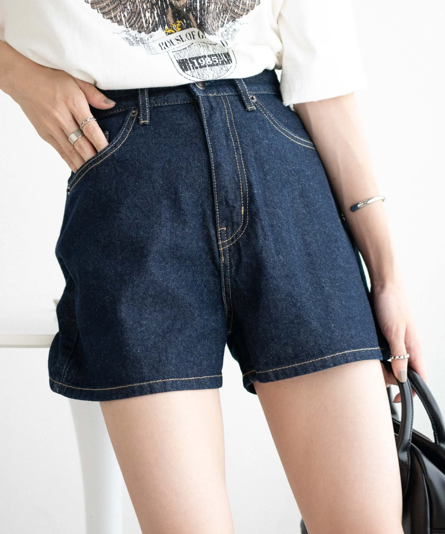 デニム台形ショートパンツ - Image 3