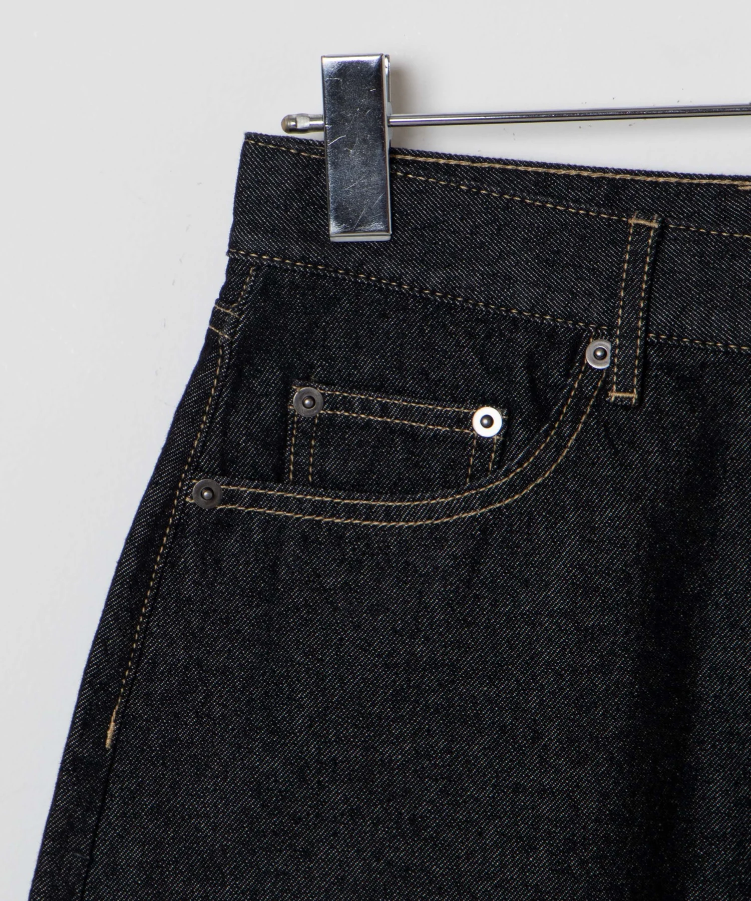 デニム台形ショートパンツ - Image 36