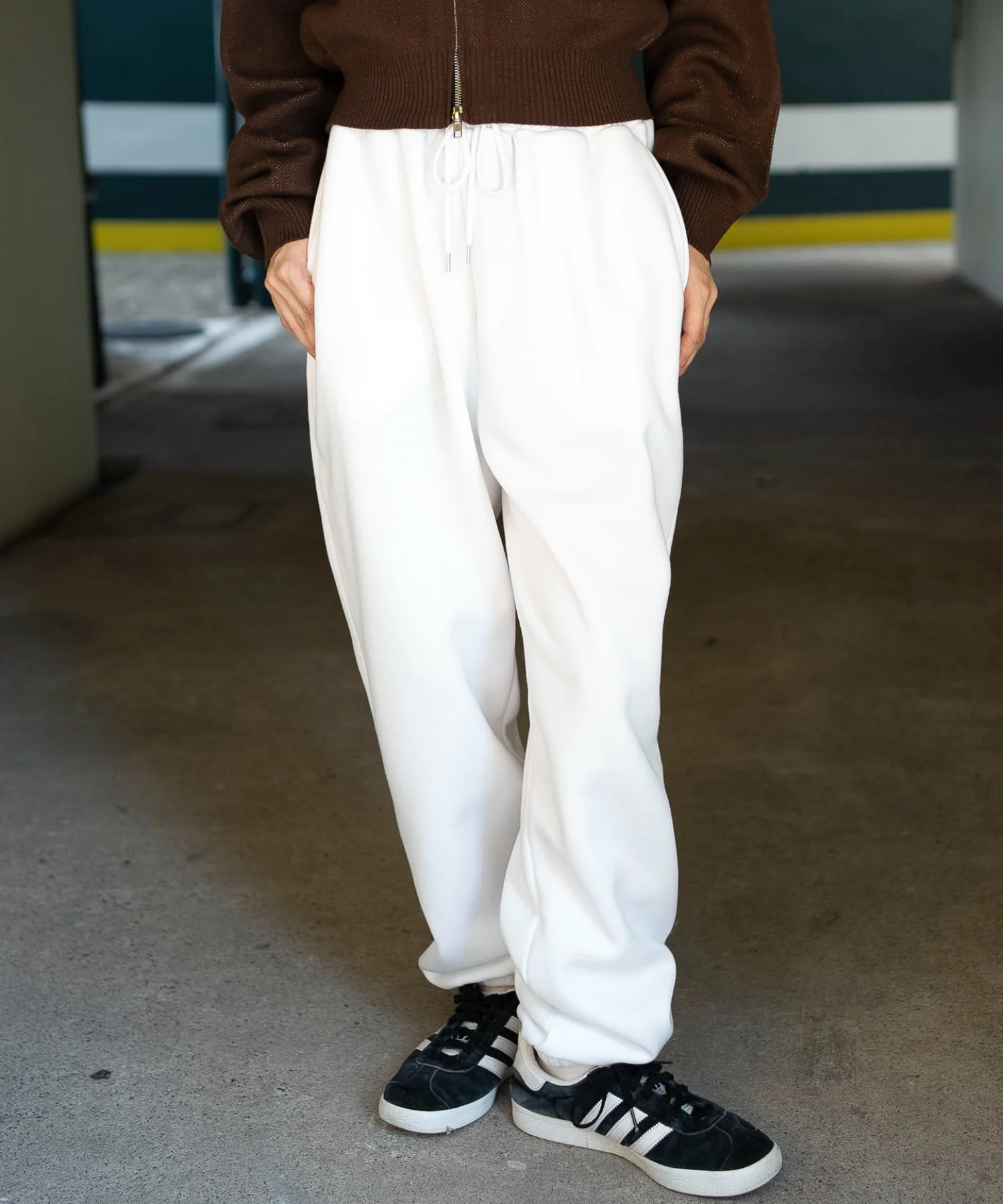 スウェットパンツ - Image 11