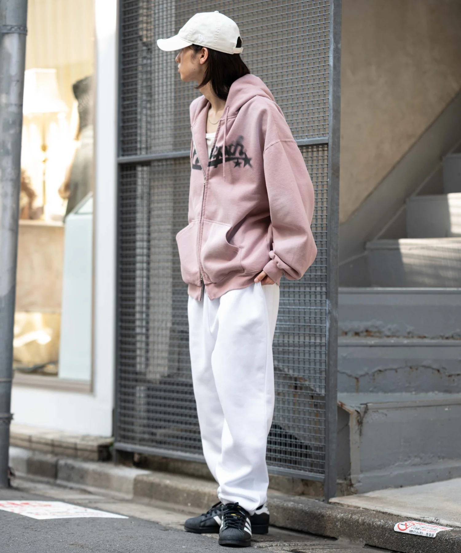 スウェットパンツ - Image 17