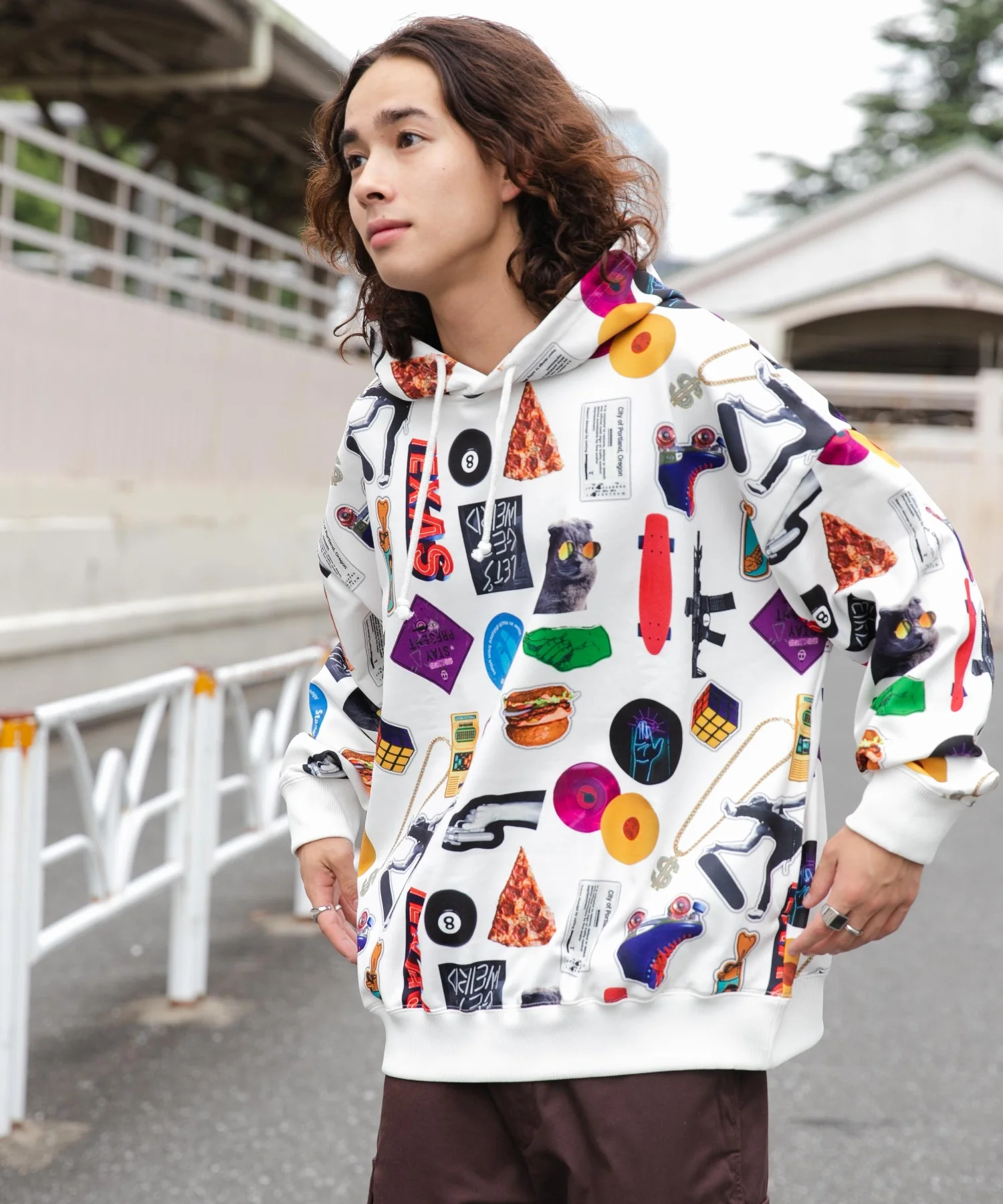 総柄BIGプルパーカー - Image 5