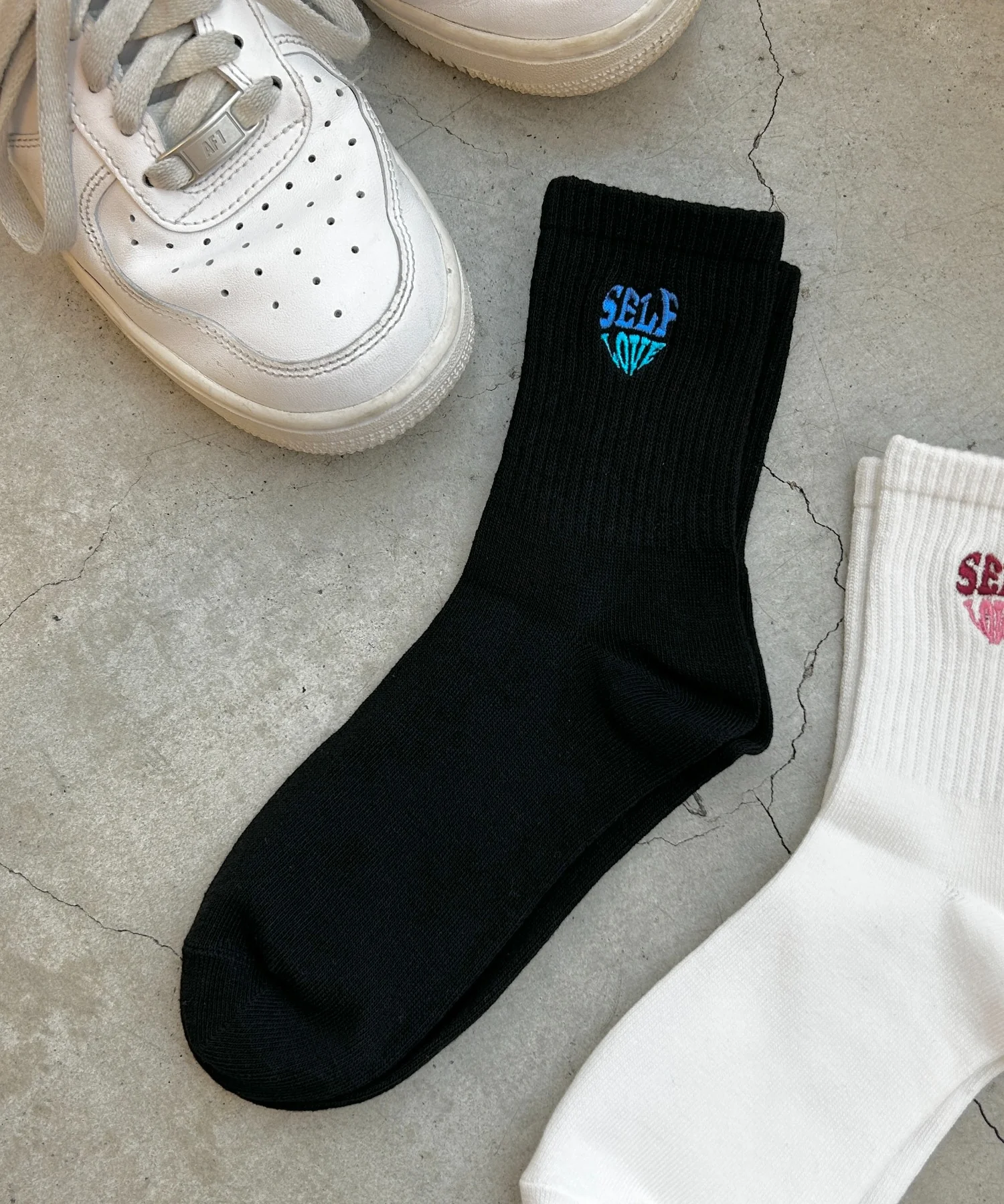 ハートロゴ刺繍ソックス(23-25cm) - Image 2