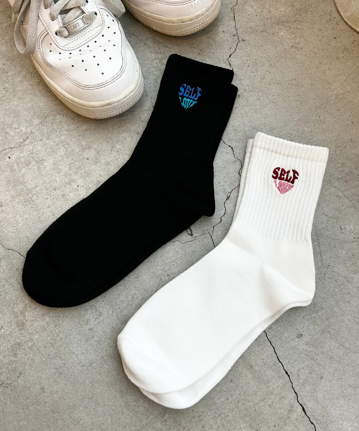 ハートロゴ刺繍ソックス(23-25cm) - Image 3