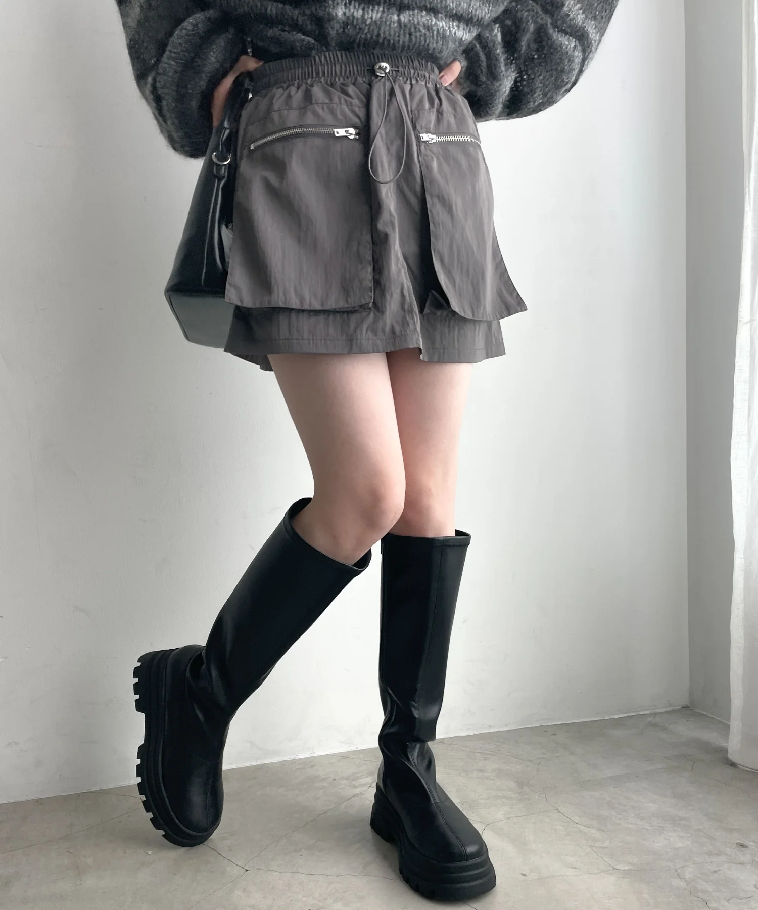アウトポケットナイロンミニスカパン - Image 9