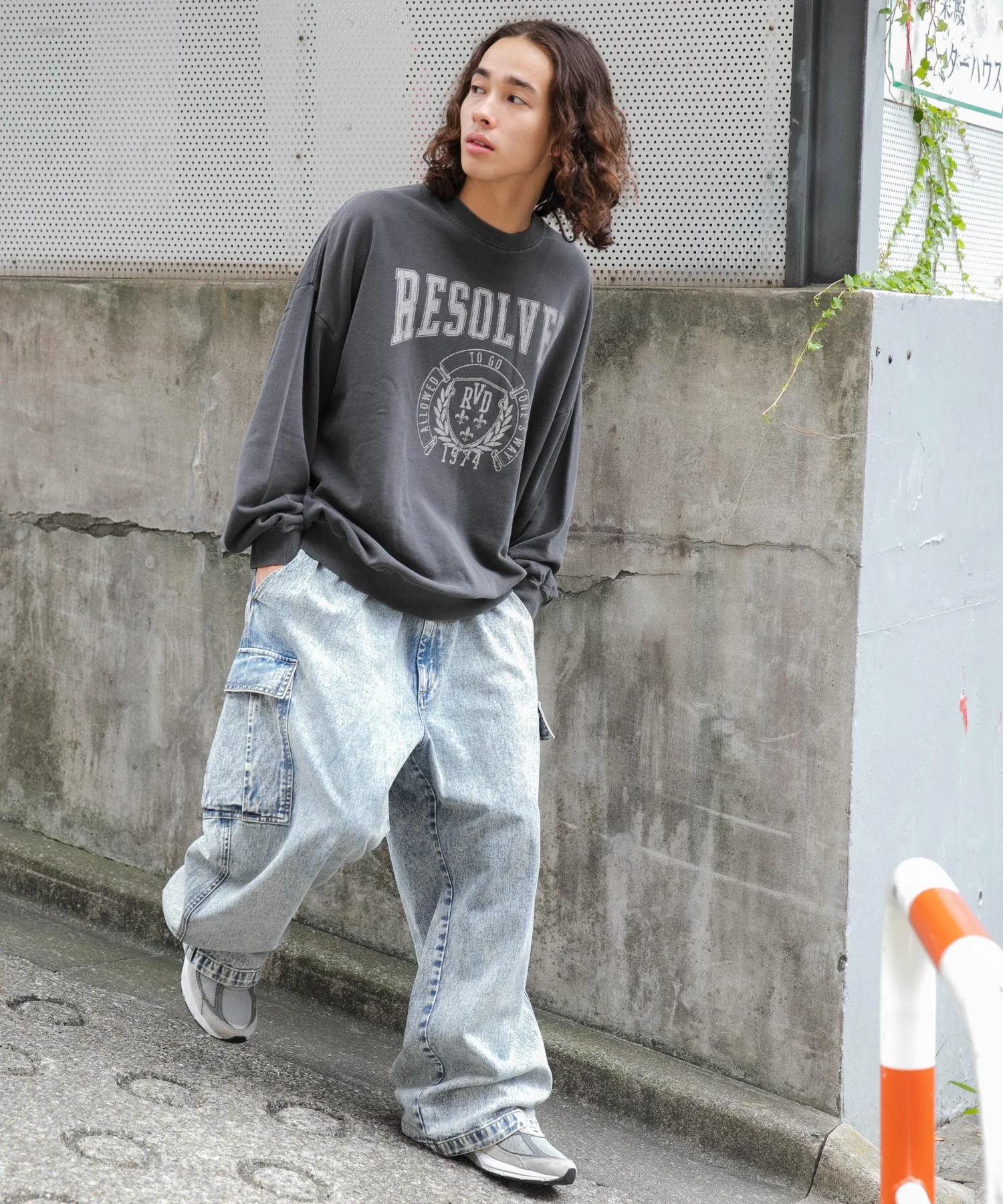 ピグメントグラフィックプルオーバー - Image 37