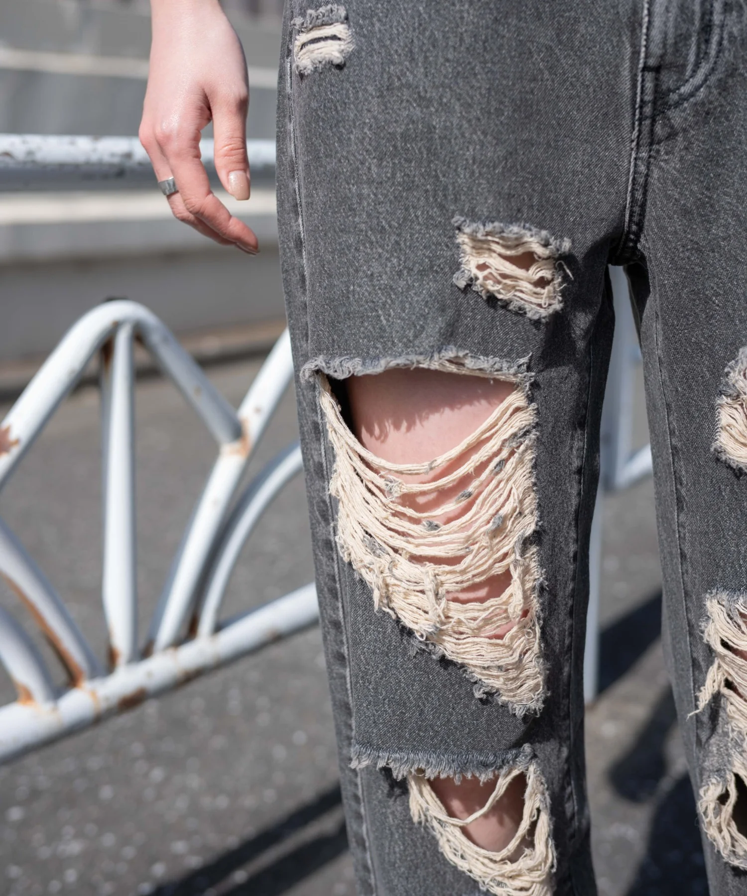 スーパーヘビークラッシュローライズパンツ - Image 8