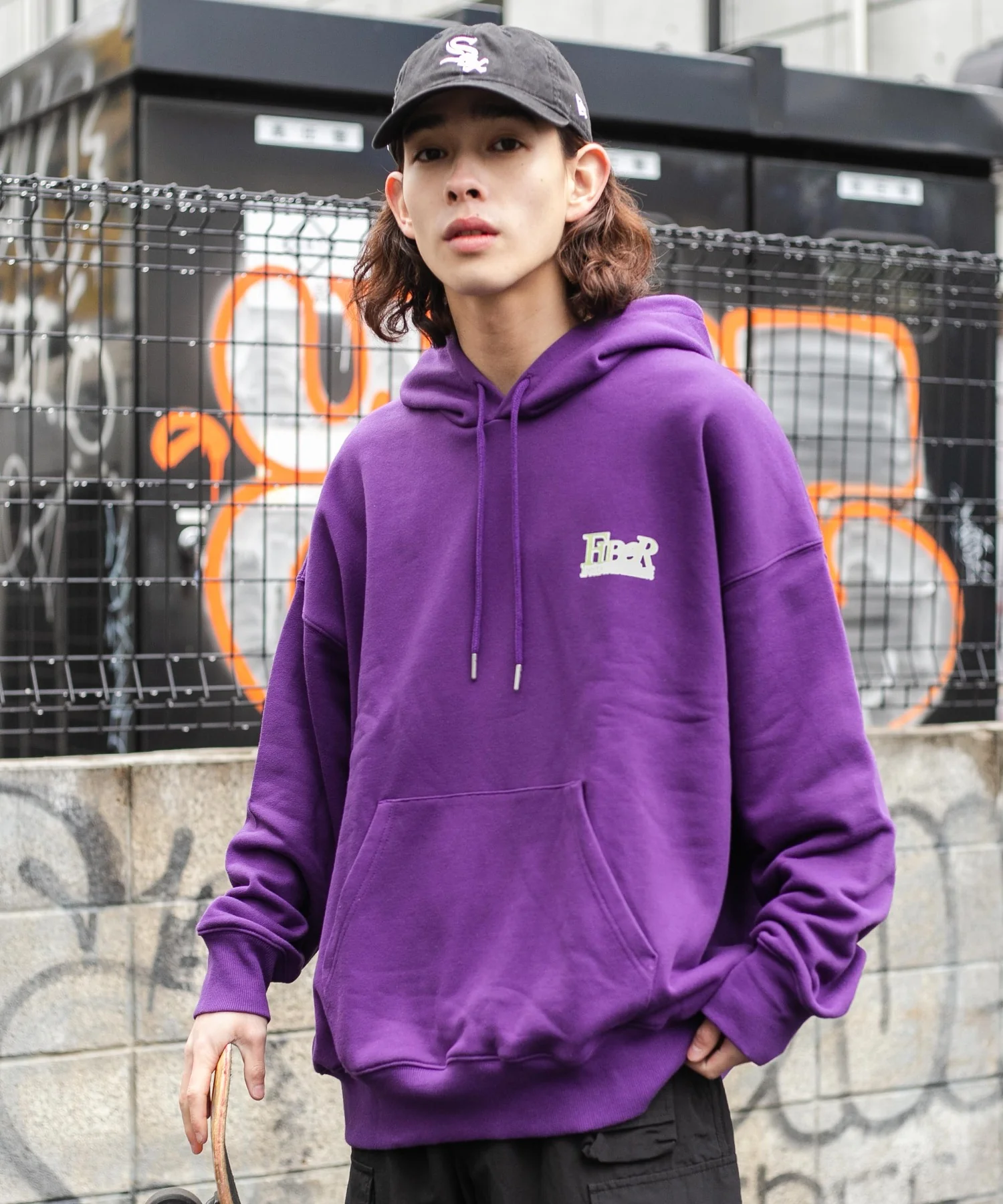 ヘビーウエイトサークルロゴプルパーカー - Image 15