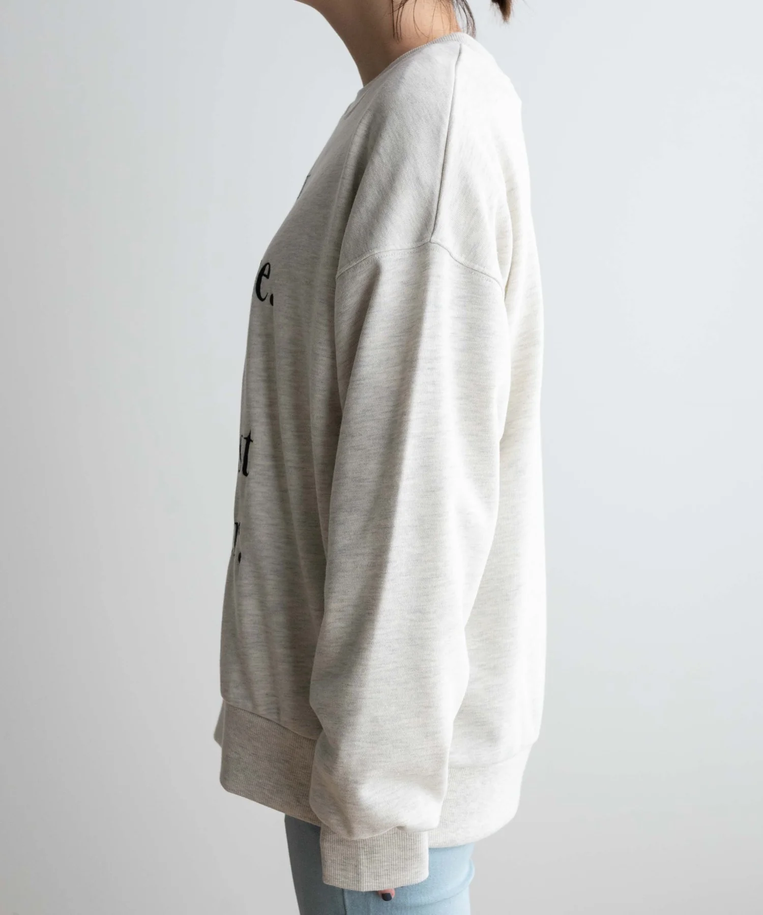 グラフィックルーズスウェット - Image 18