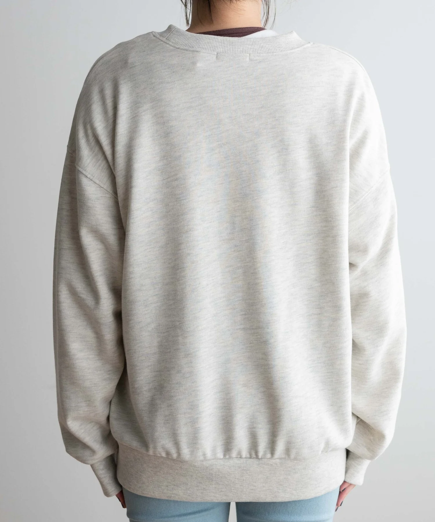 グラフィックルーズスウェット - Image 19