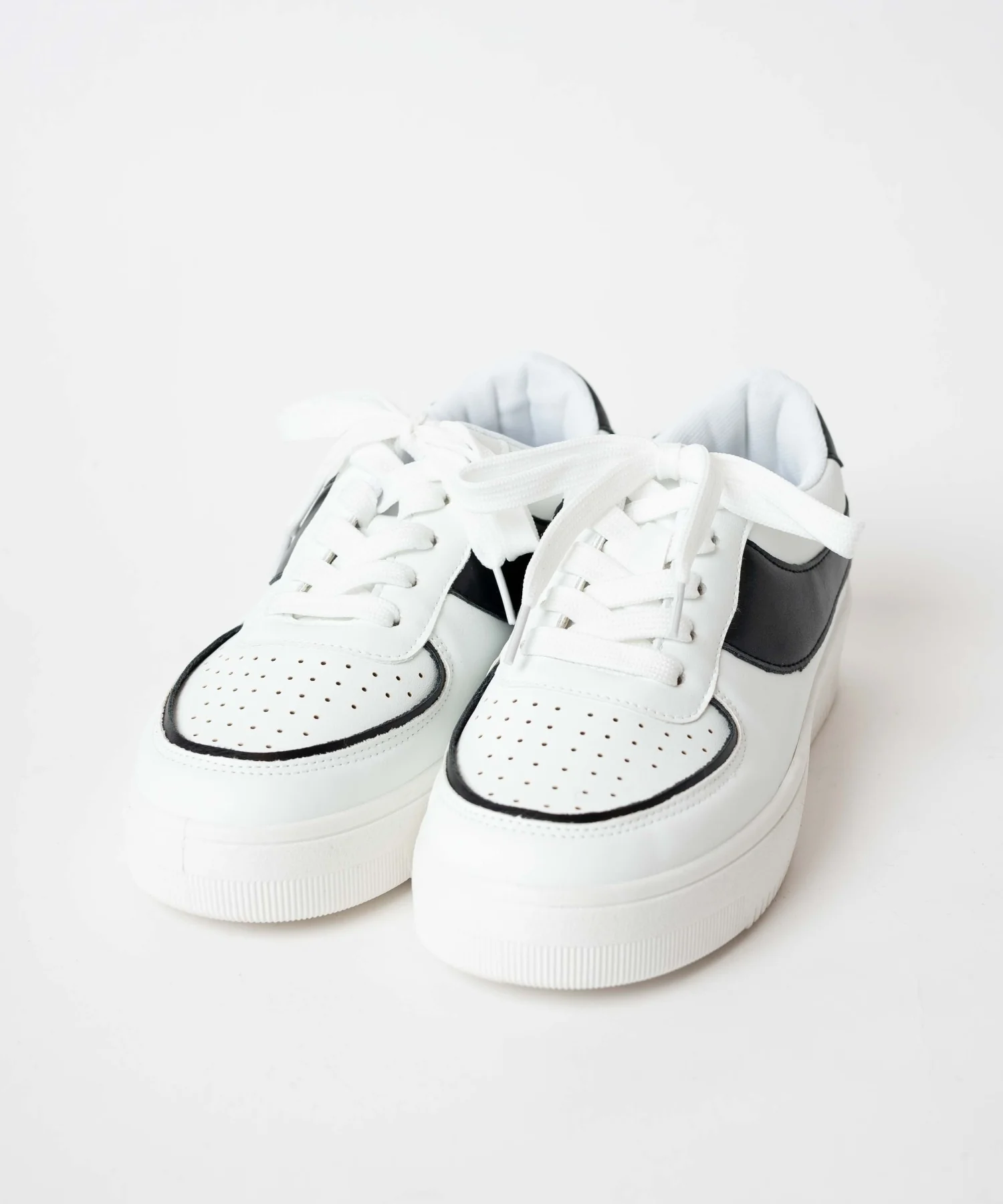 ベーシックローカットスニーカー - Image 18