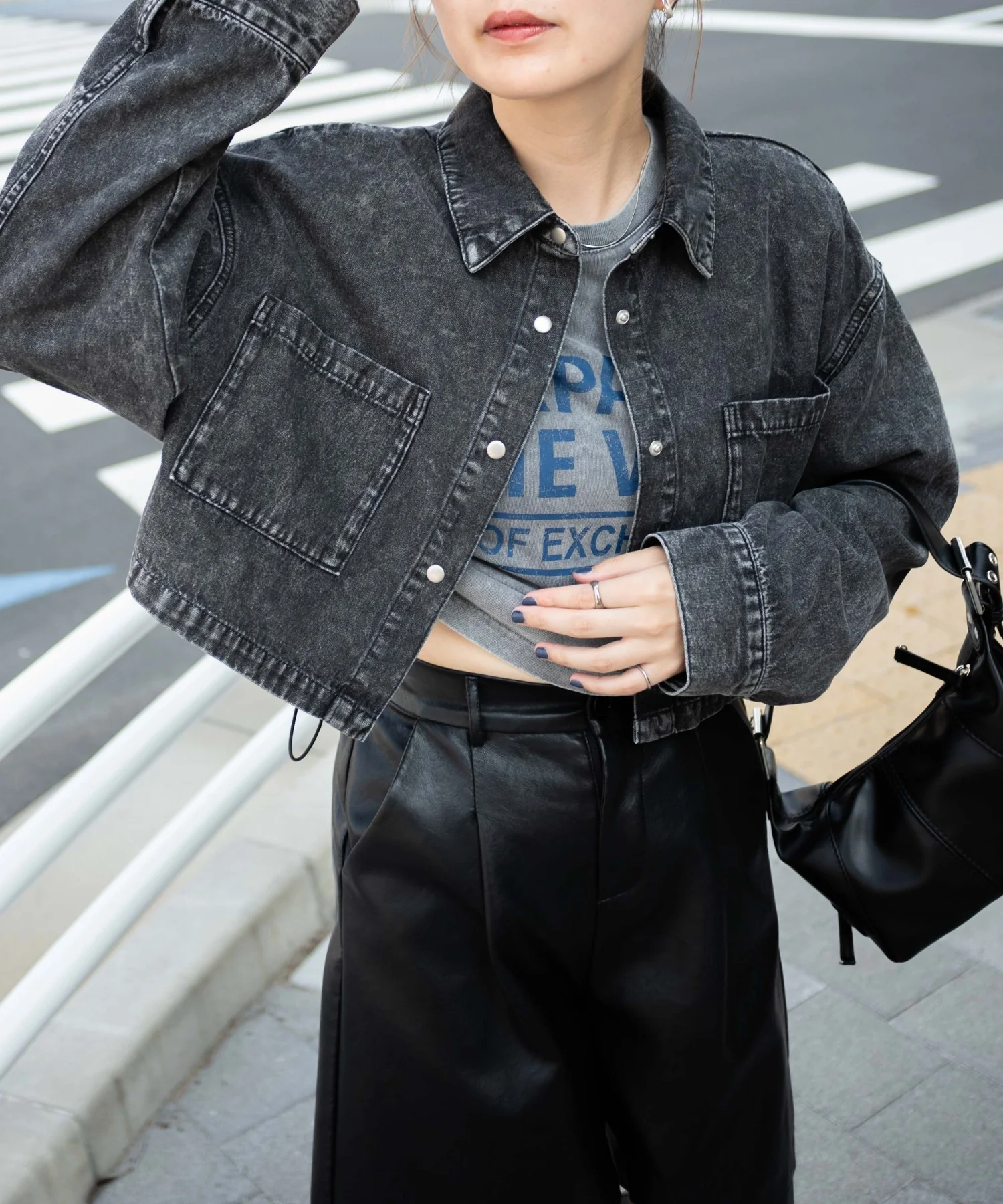 ヴィンテージウォッシュデニムショートシャツ - Image 11