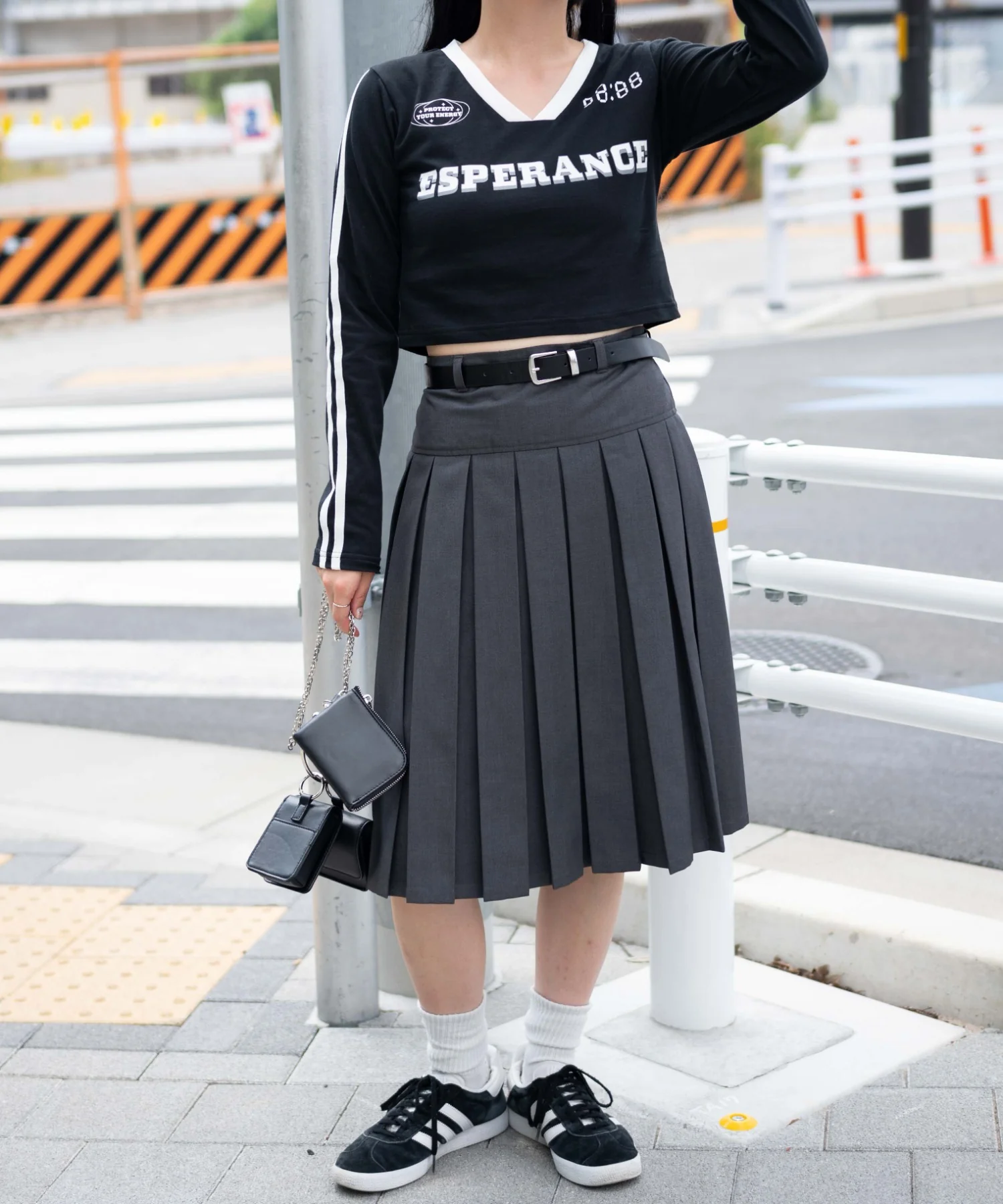 ベルト付プリーツミドルスカート - Image 5