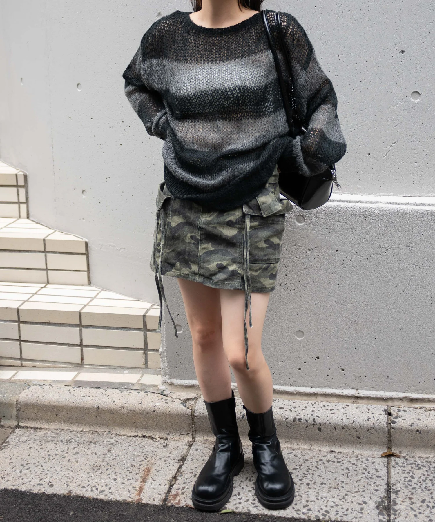 ボーダーモヘアタッチメッシュニットプルオーバー - Image 17
