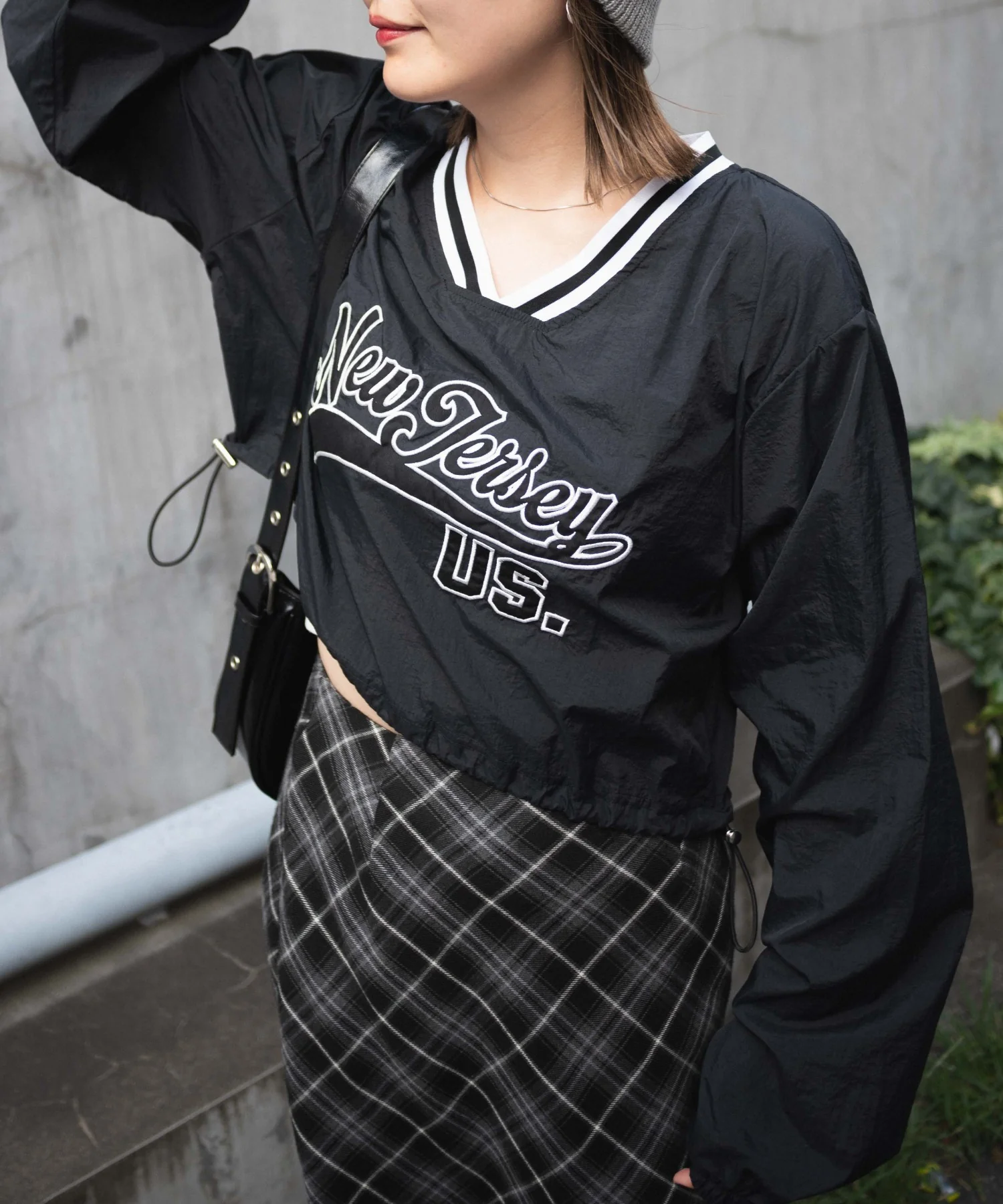ナイロンショートプルオーバー - Image 17
