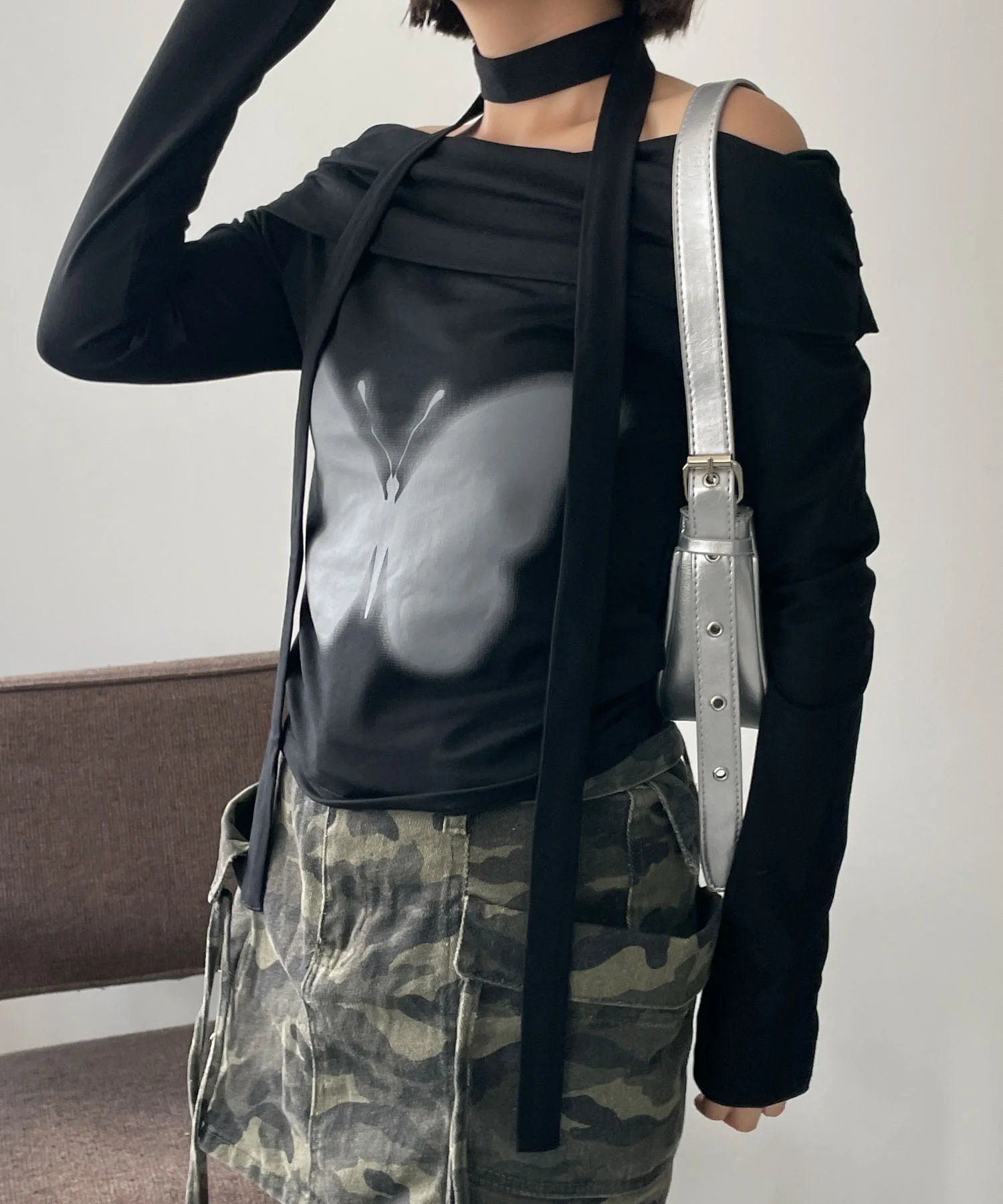ストール付きバタフライオフショルトップス - Image 11