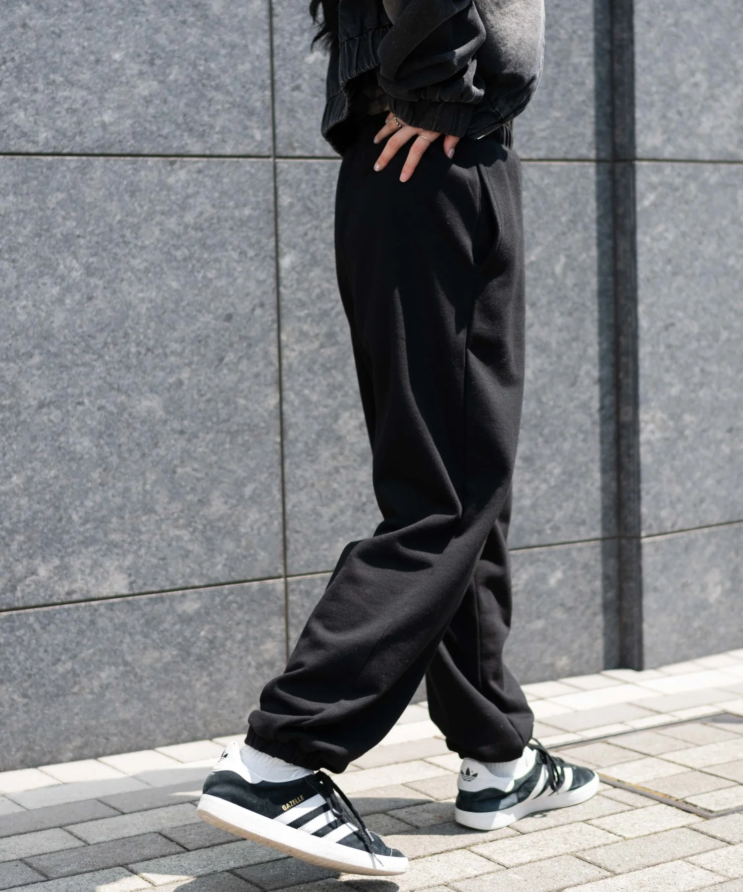 ラインストーンロゴスウェットパンツ - Image 6