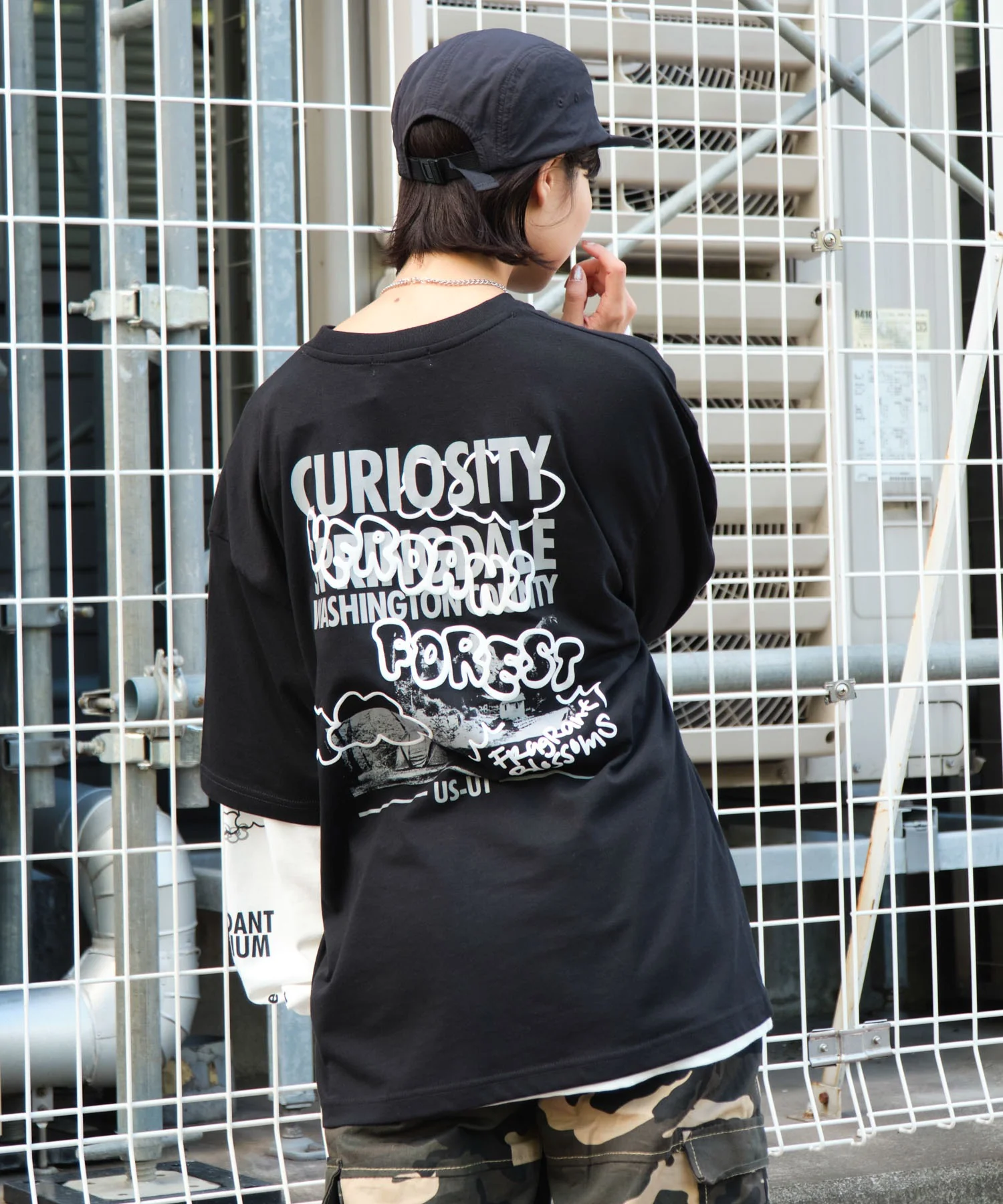 アクセ付きグラフィックアンサンブルT（LS） - Image 31