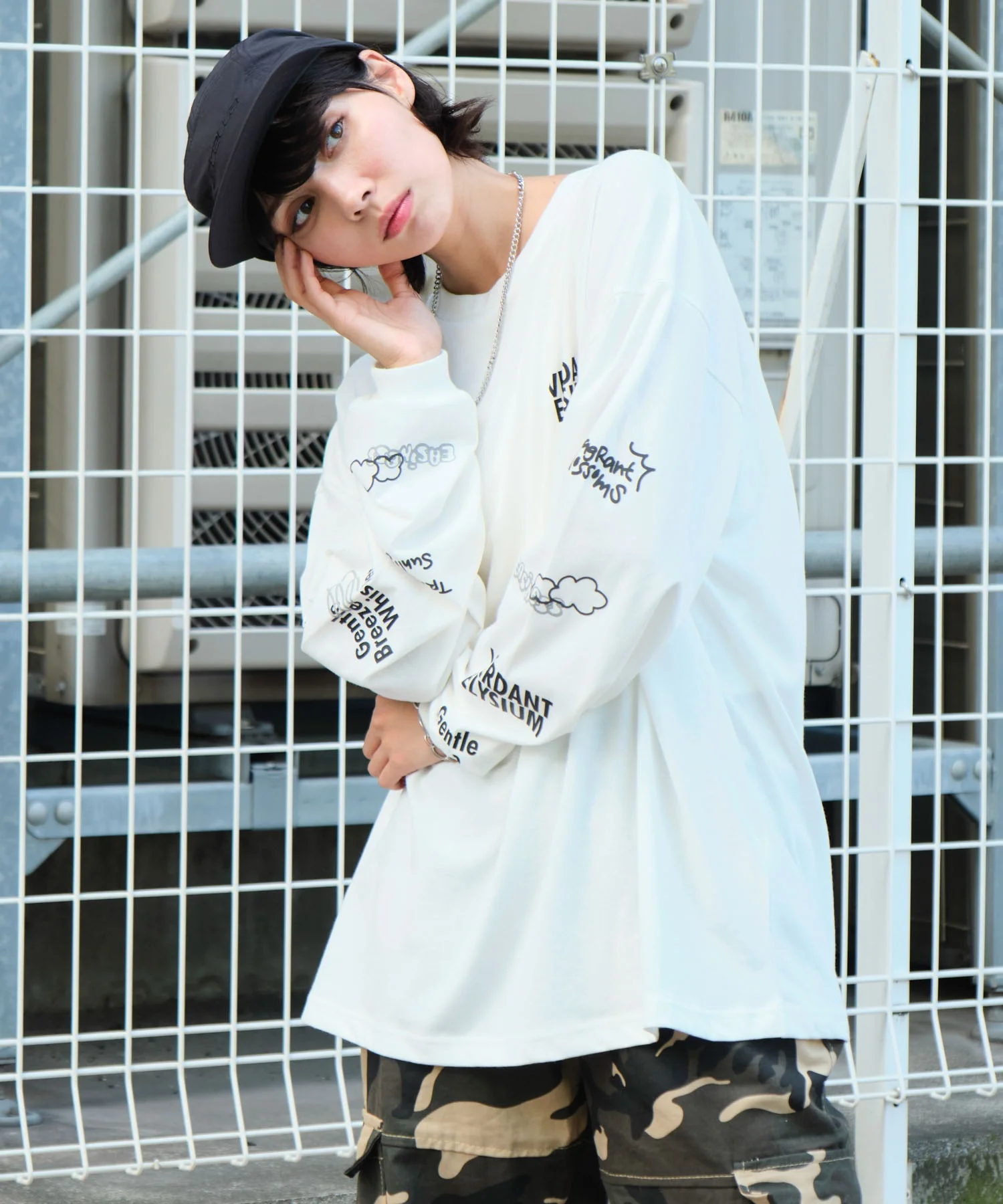 アクセ付きグラフィックアンサンブルT（LS） - Image 32