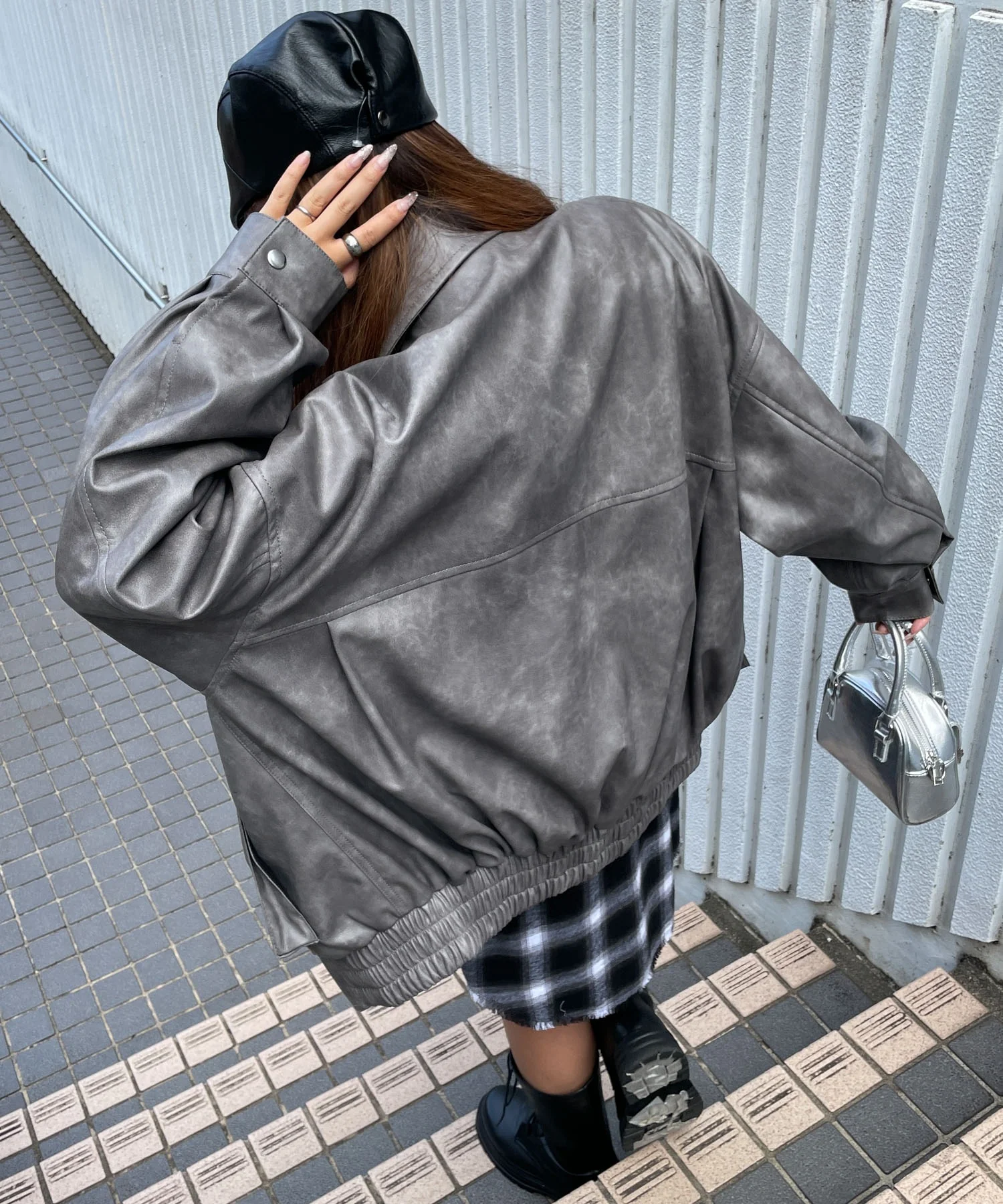 ヴィンテージライク合皮ブルゾン - Image 17