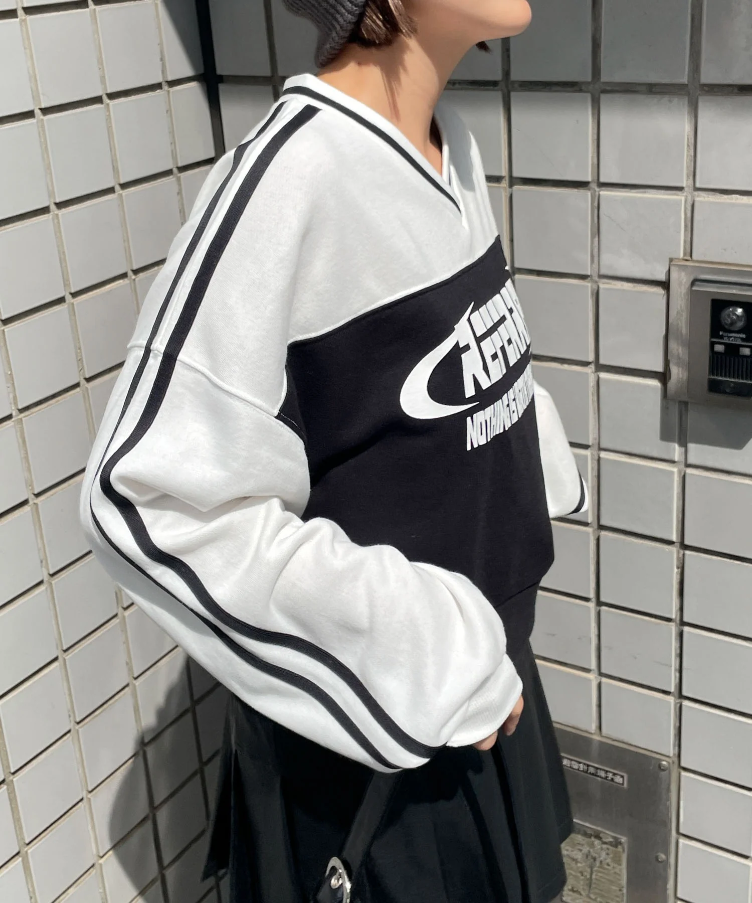 切り替えショートスウェット - Image 23