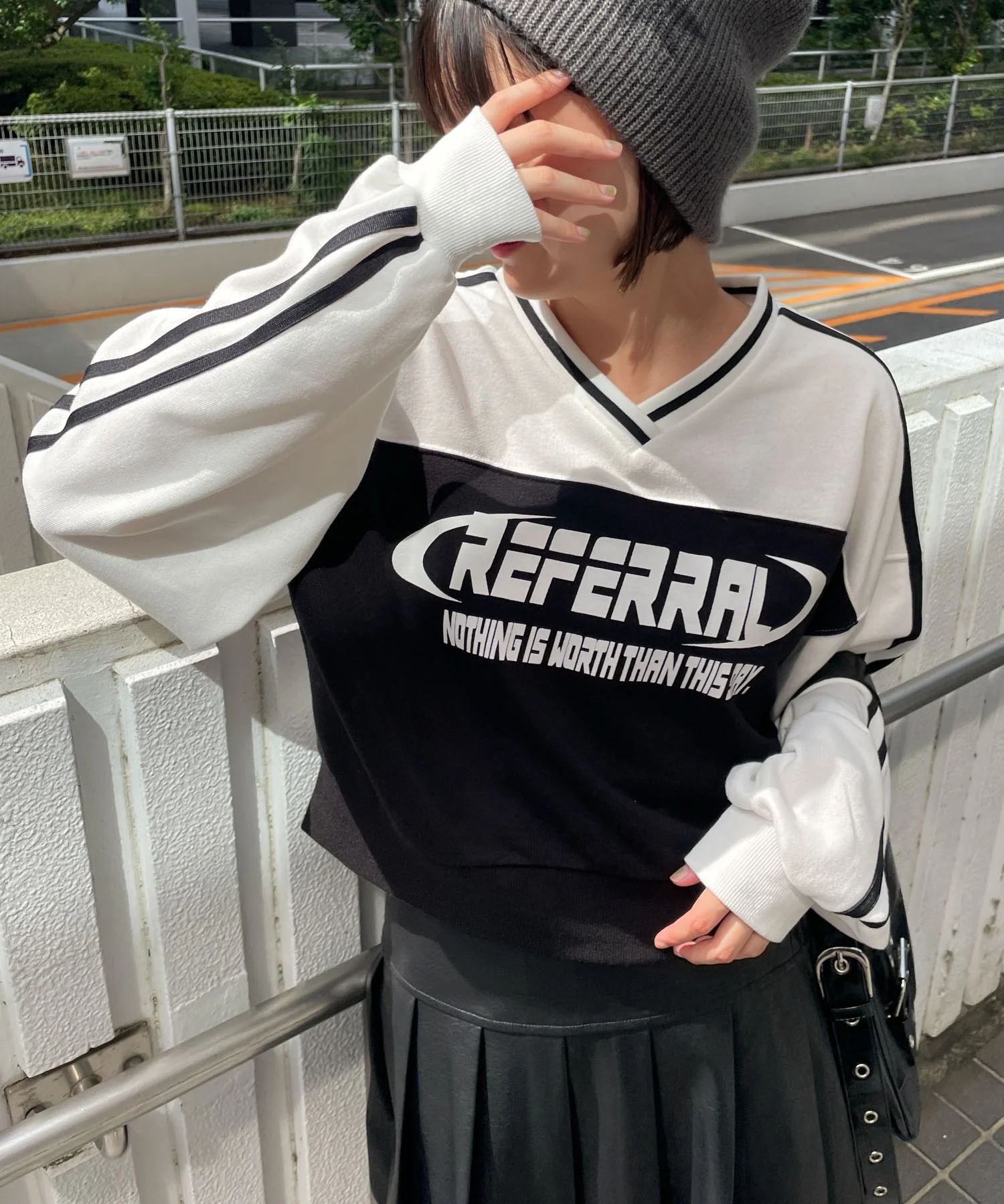 切り替えショートスウェット - Image 3