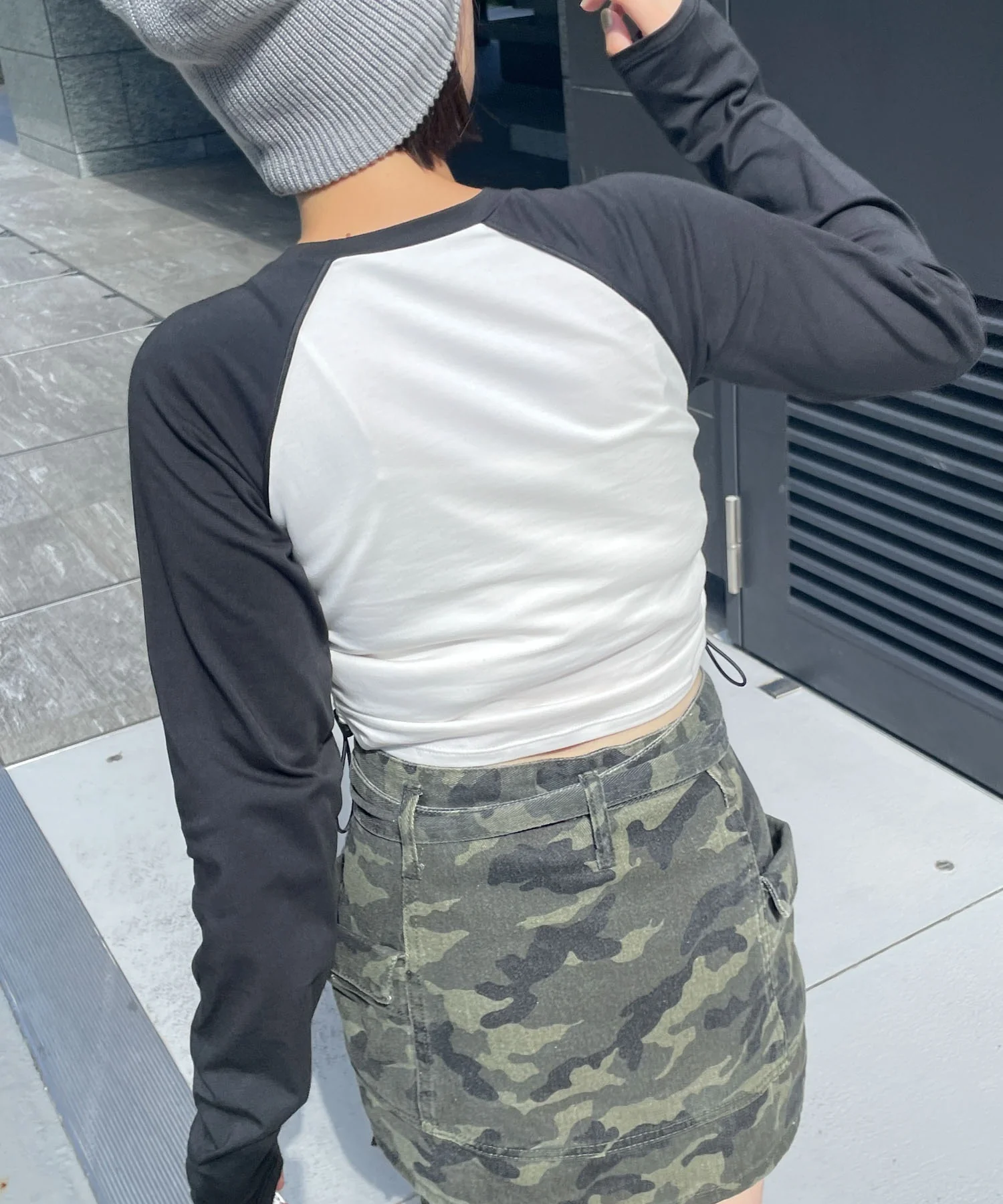 ラインストーンサイドドロストラグランロンT - Image 18