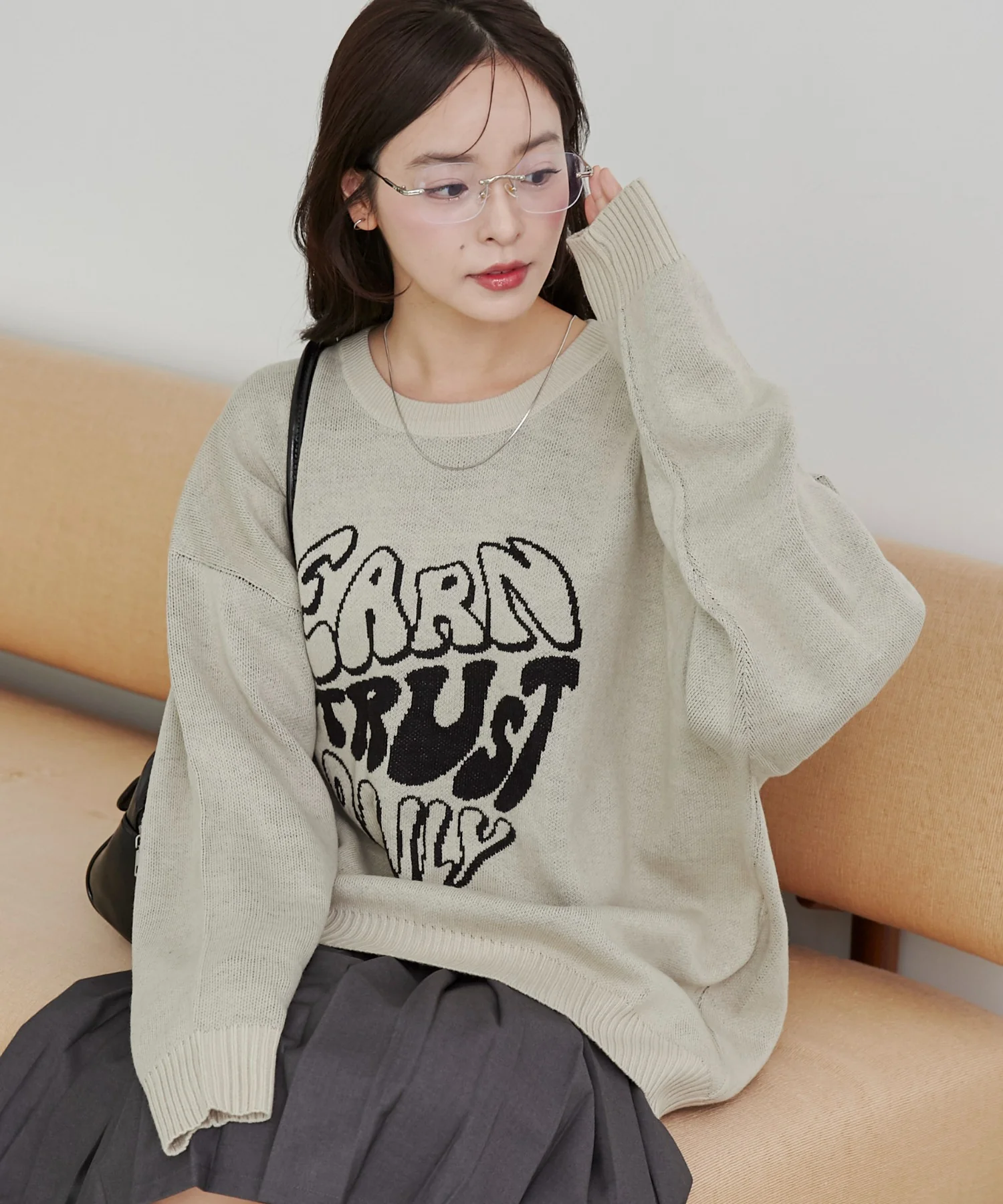 ジャガードグラフィックプルオーバー（LS） - Image 56